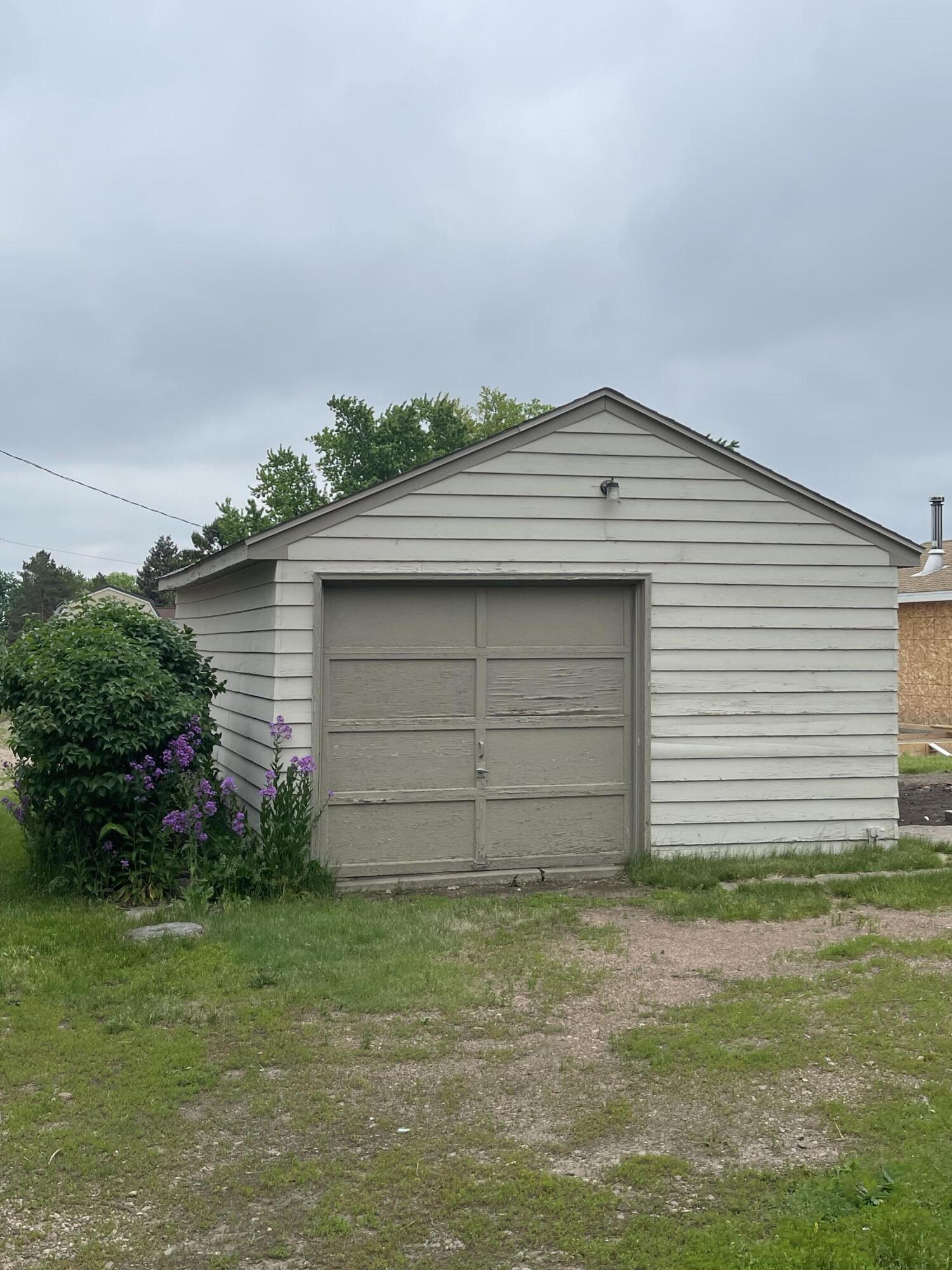 615 S Minnesota