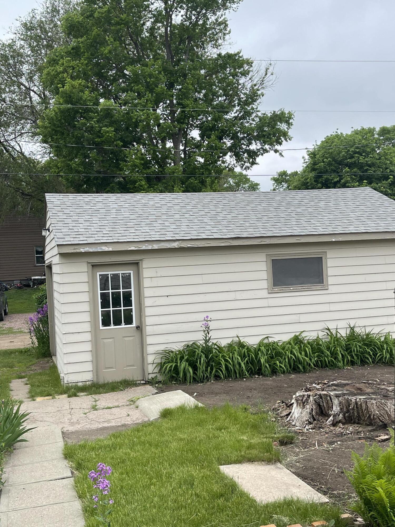 615 S Minnesota