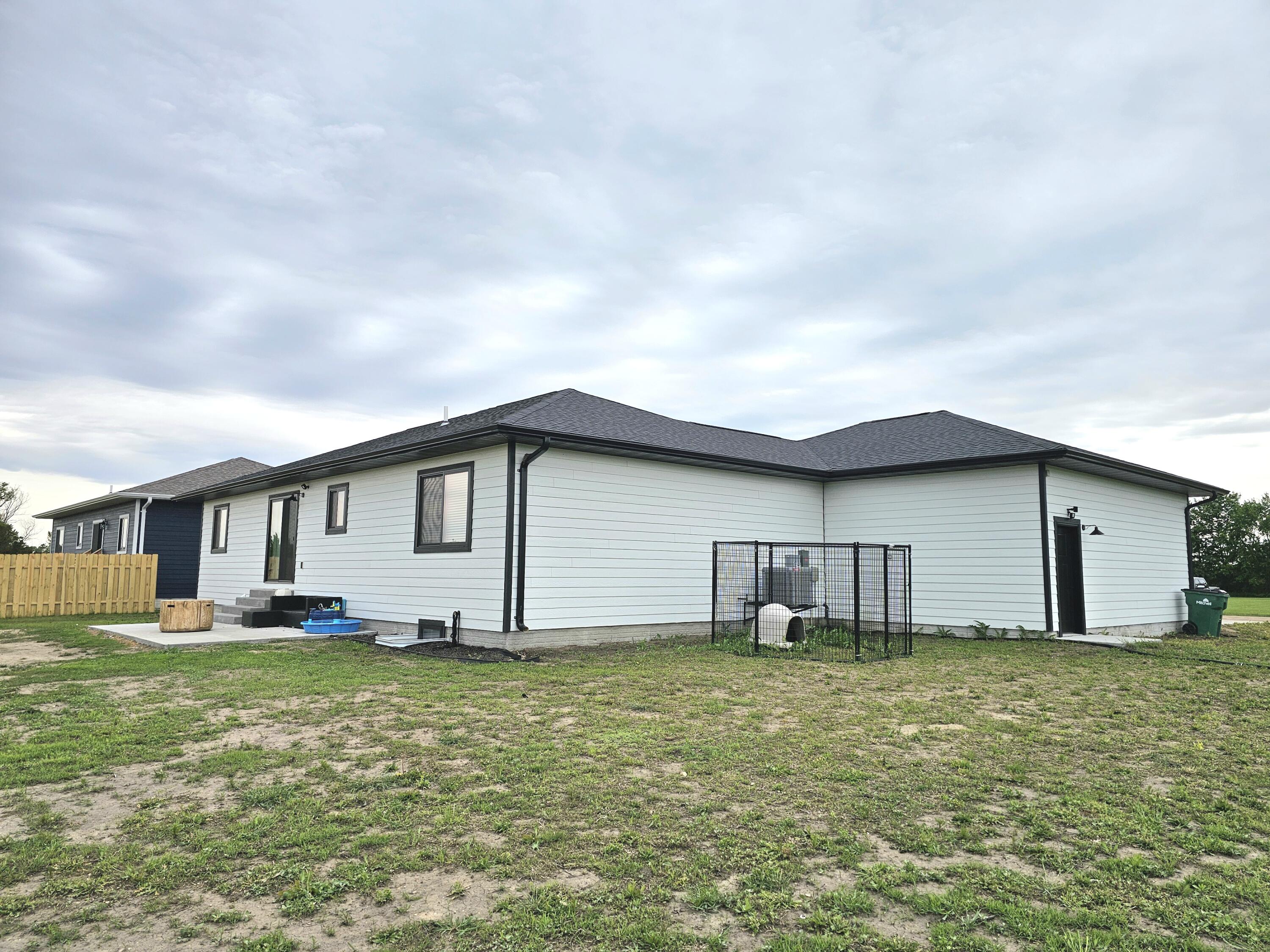 2306 Urbana Dr