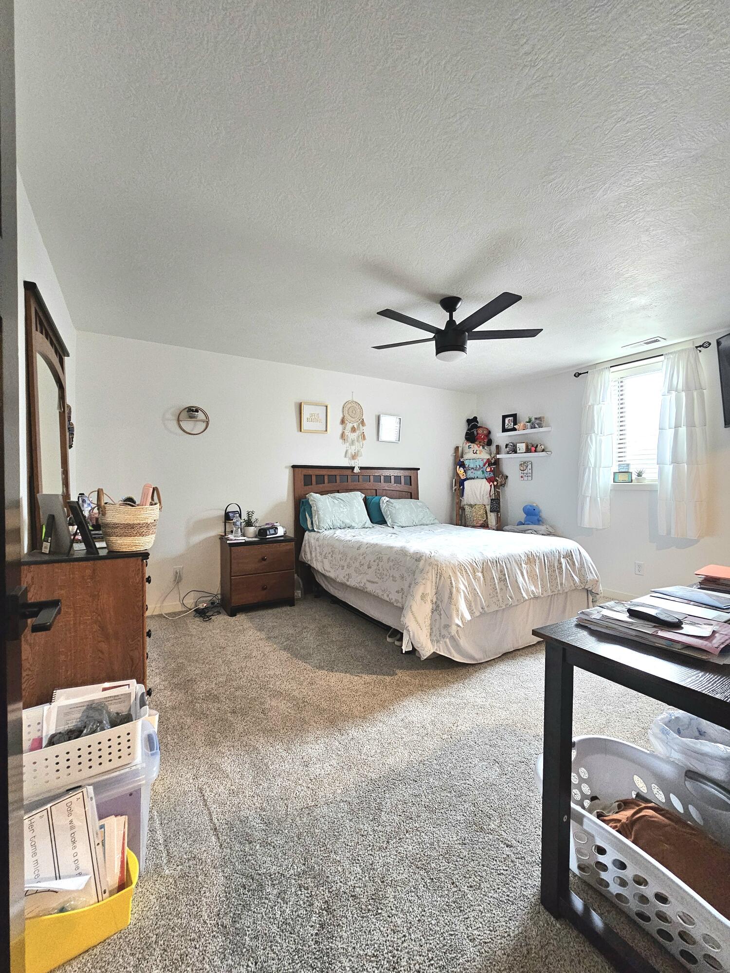 2306 Urbana Dr