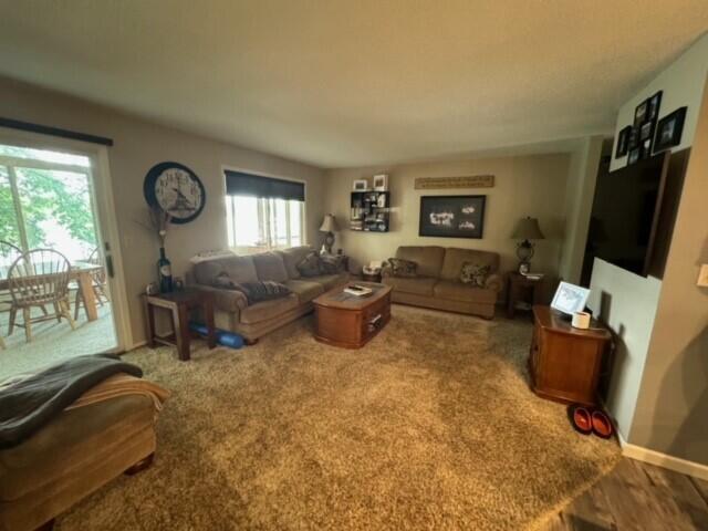 181 S Harmon Dr