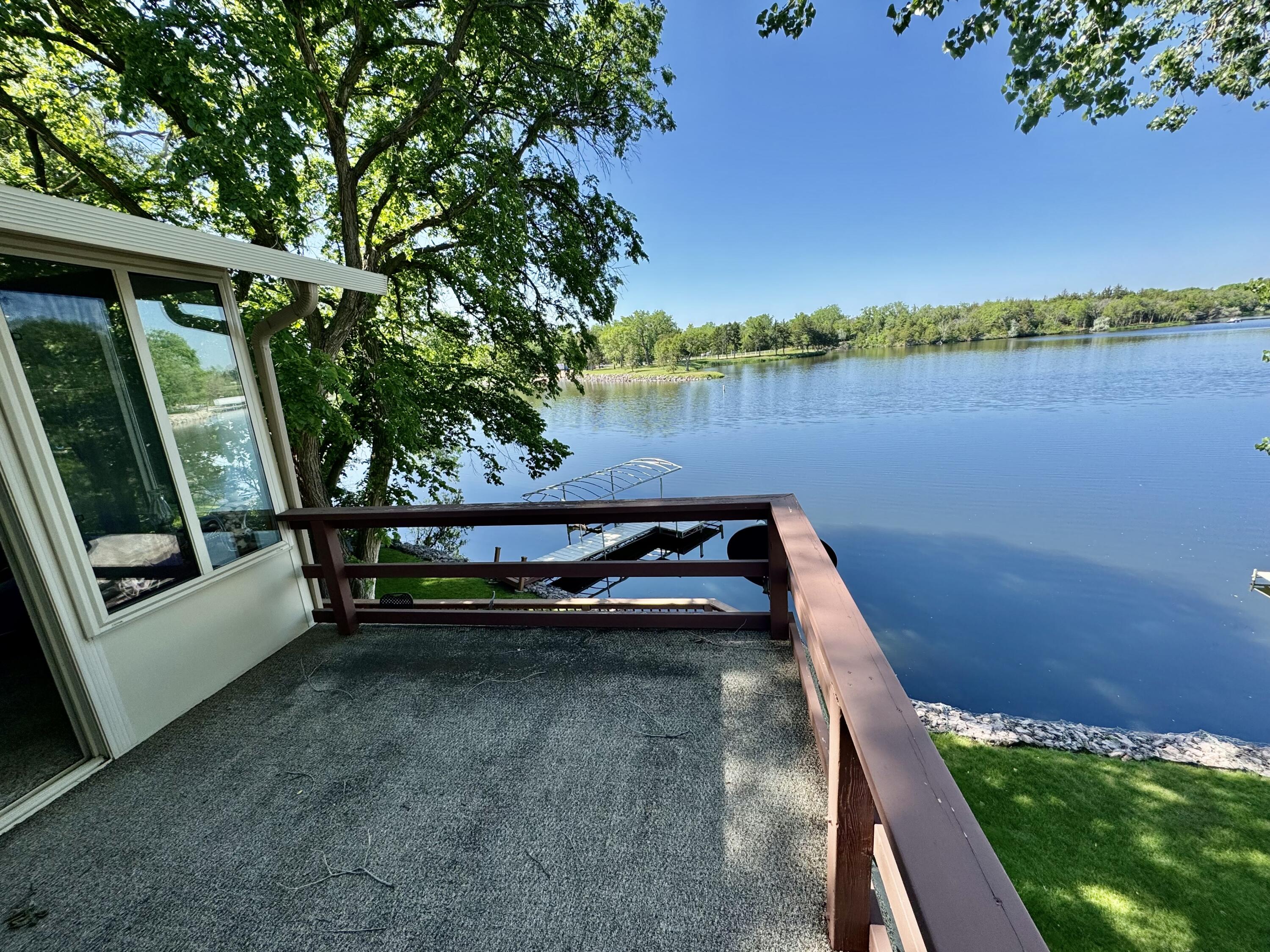 181 S Harmon Dr