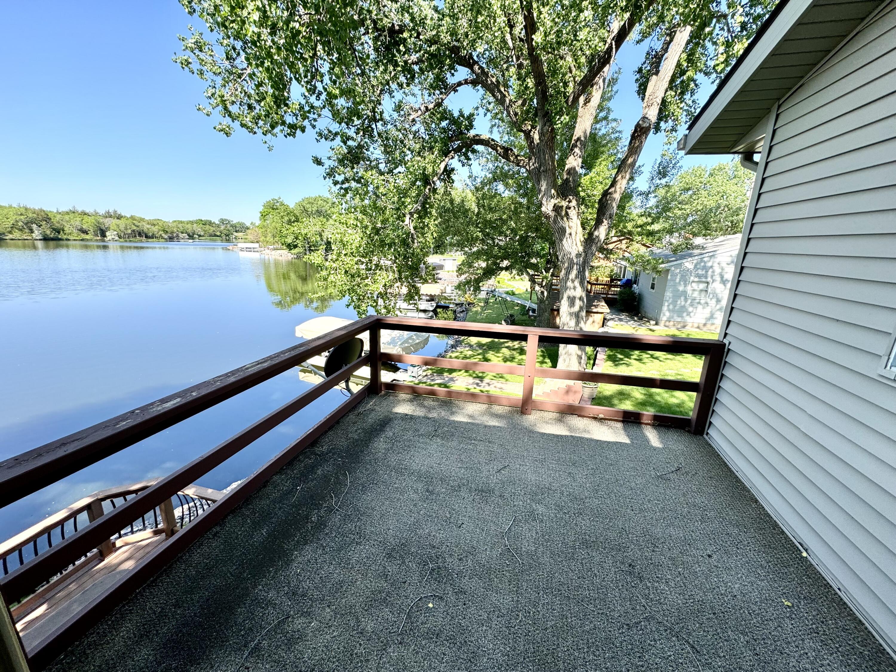 181 S Harmon Dr