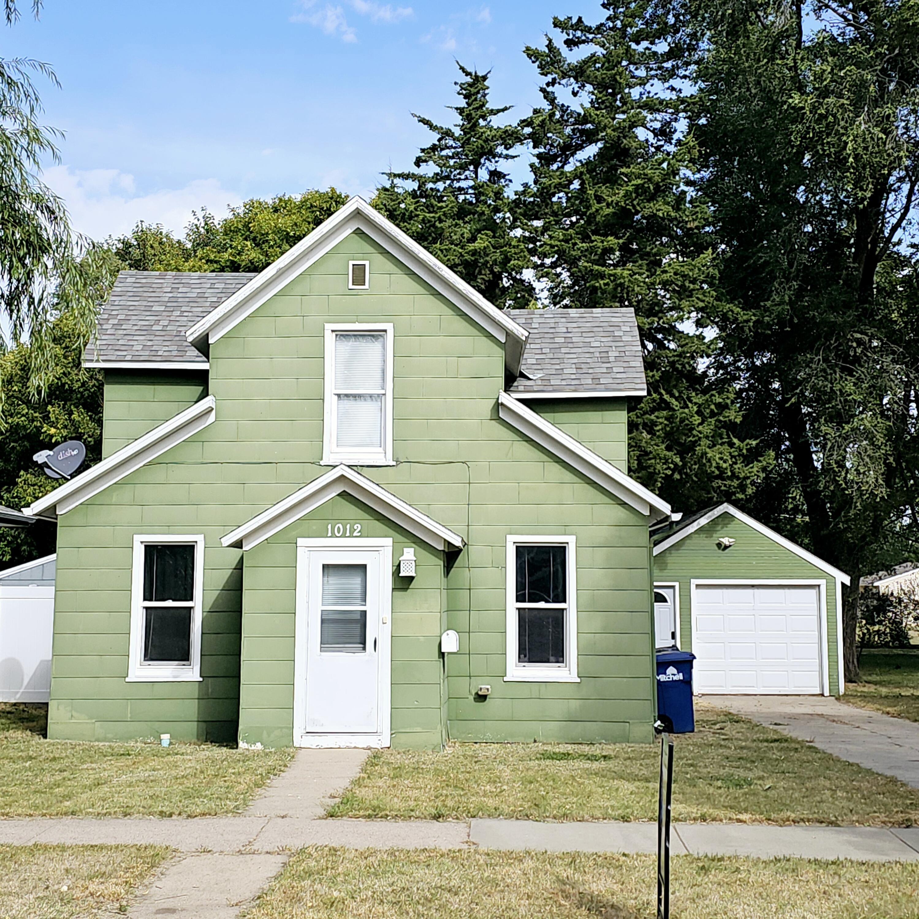 1012 E 7th Ave