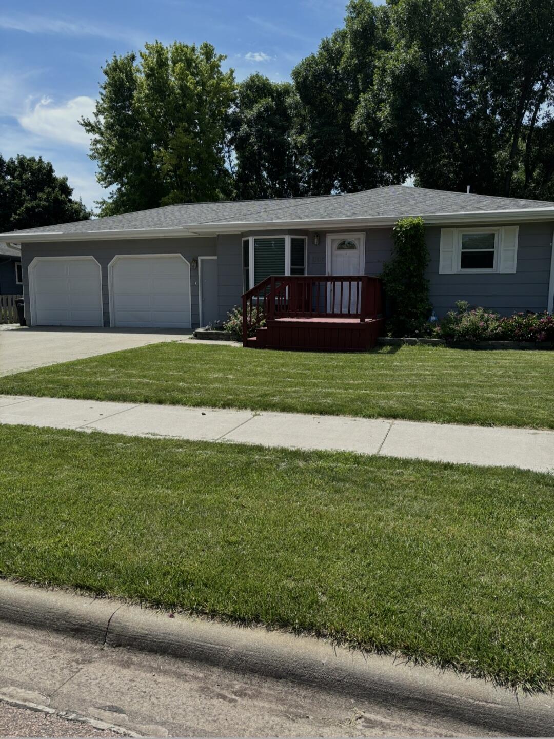 1005 Palmer Place