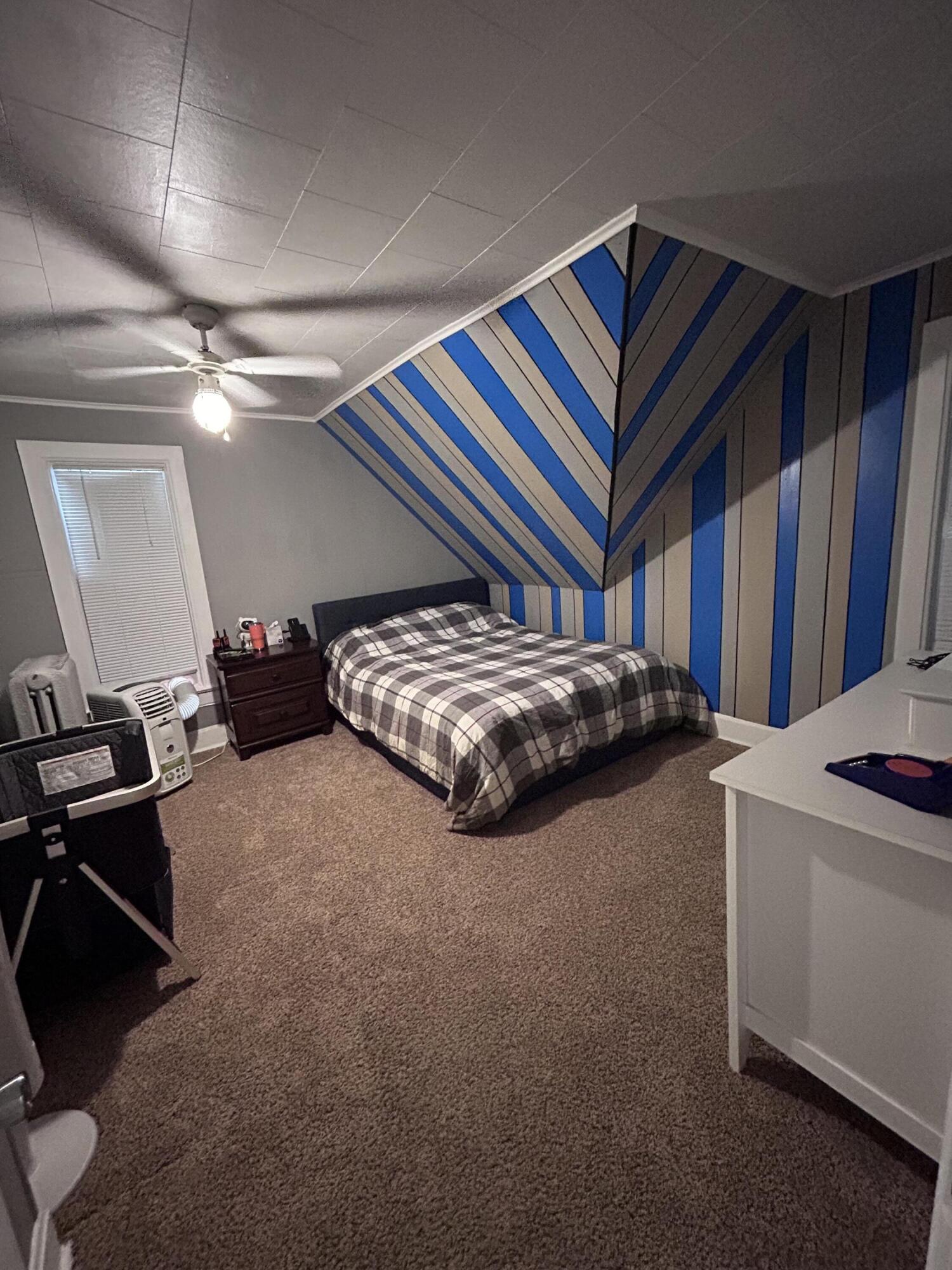 301 E 7th Ave