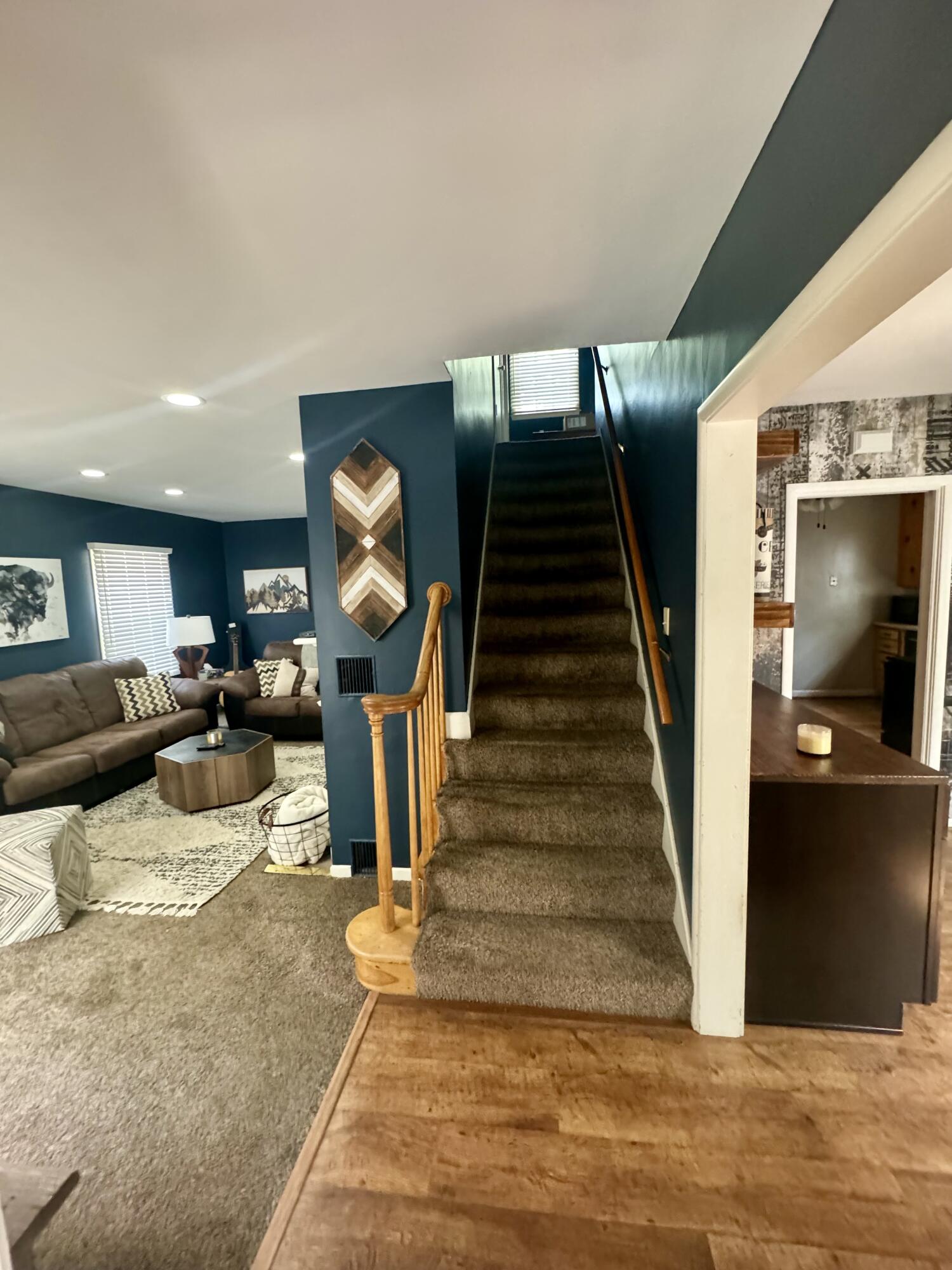 204 W 12th Ave