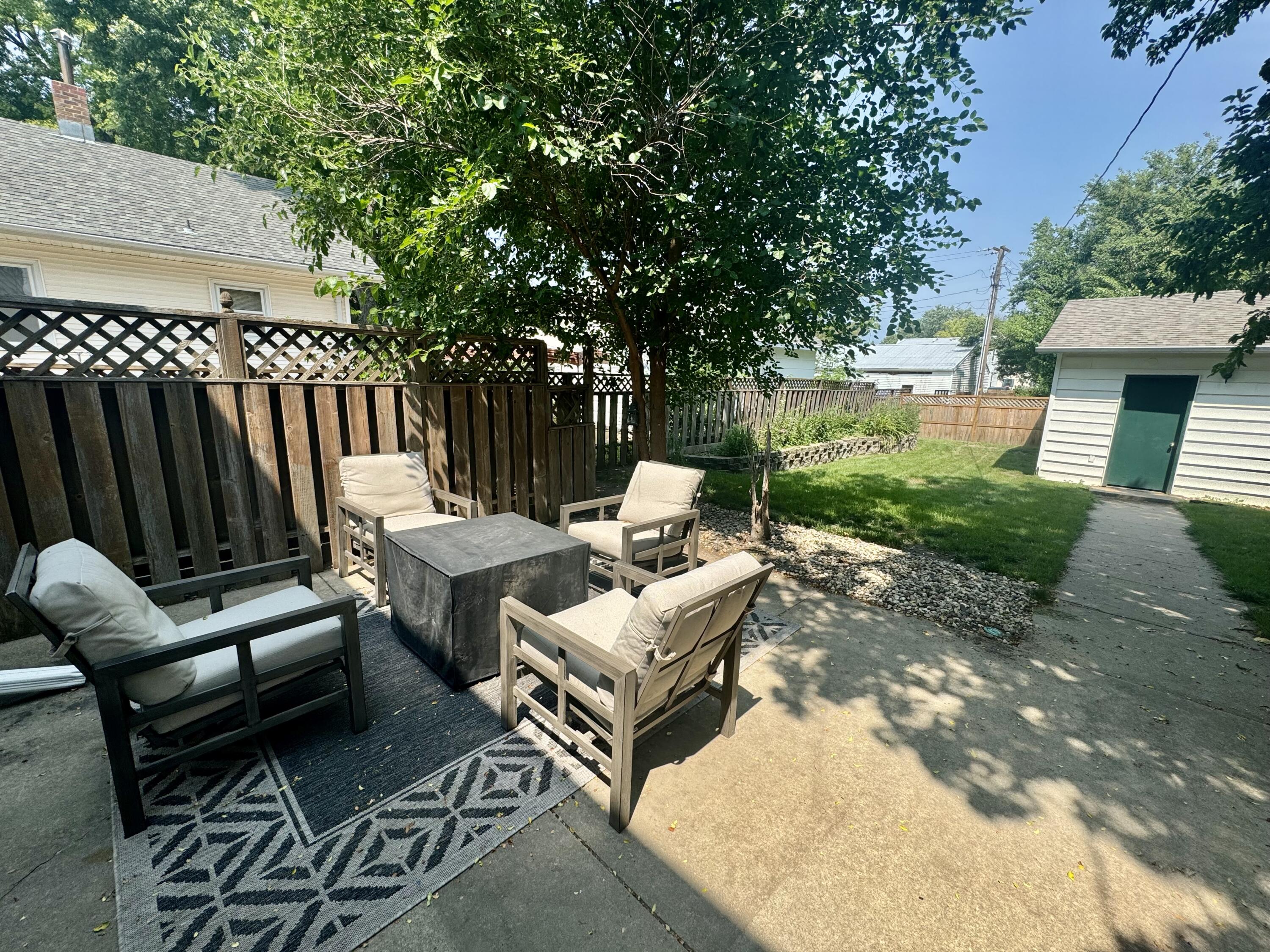 204 W 12th Ave