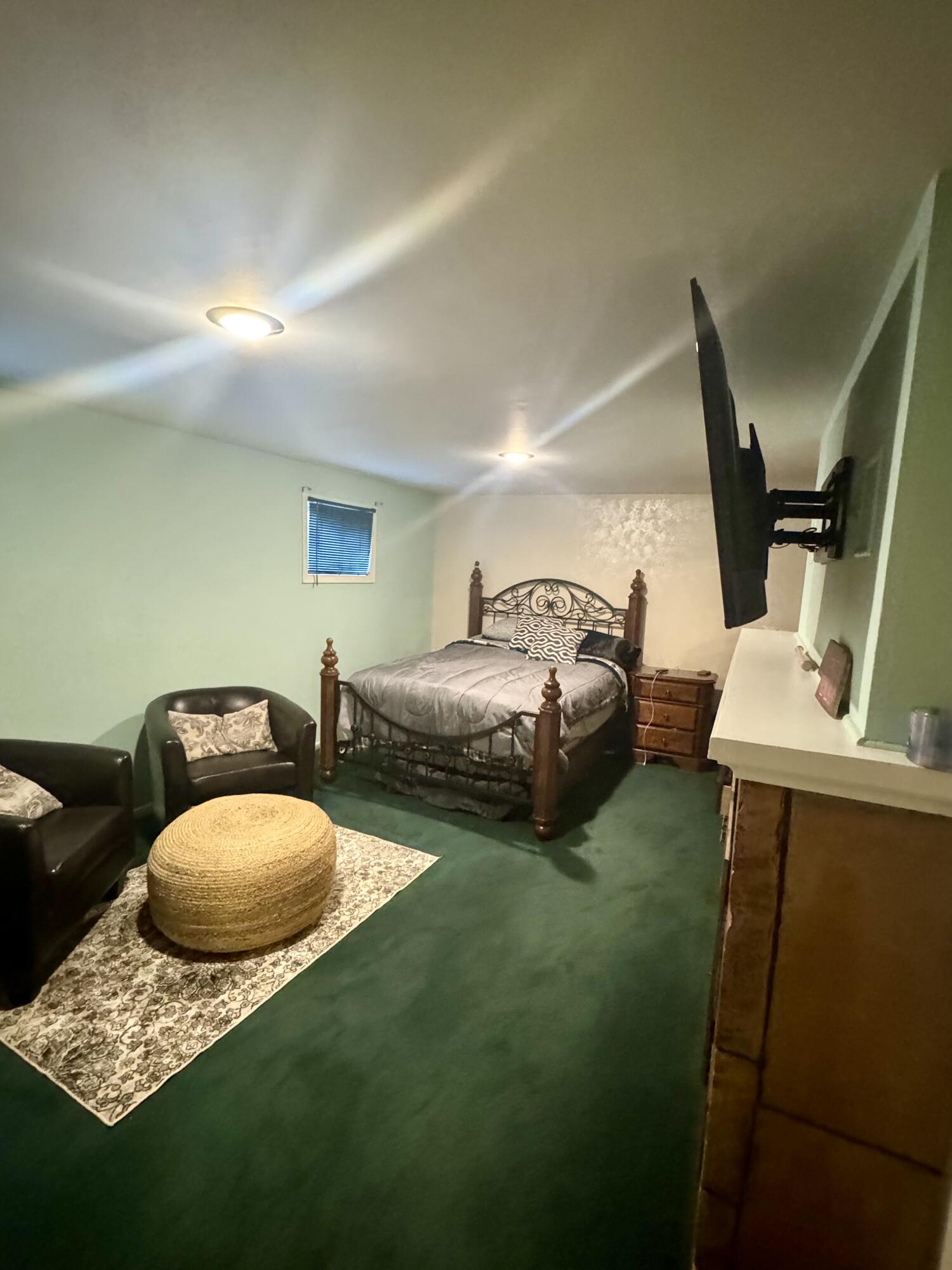 204 W 12th Ave