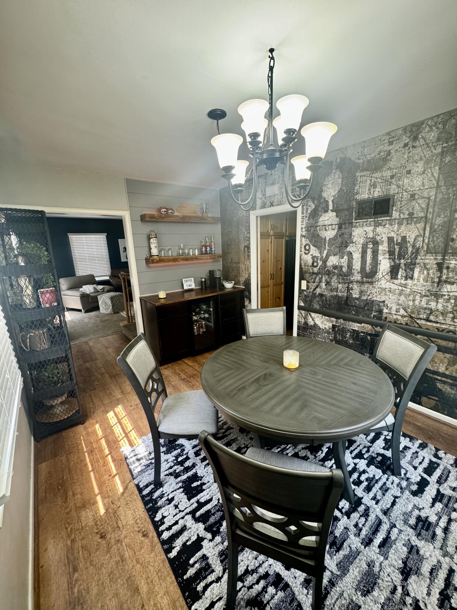 204 W 12th Ave