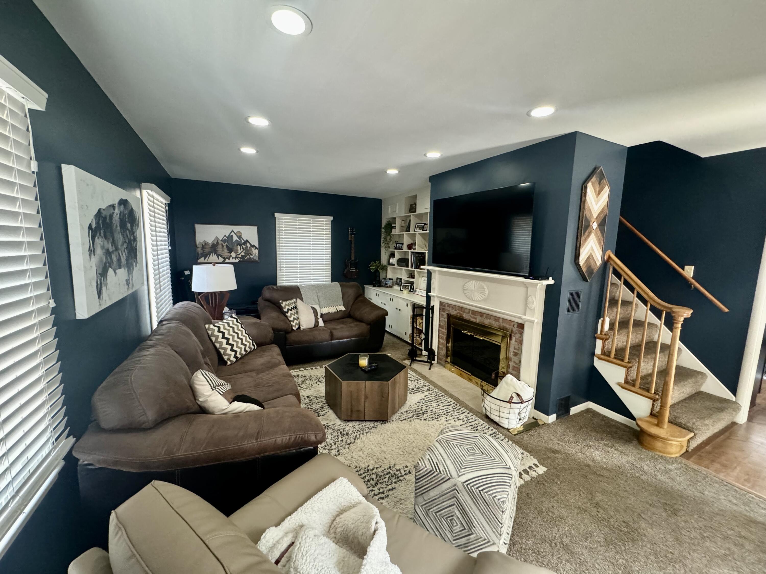 204 W 12th Ave