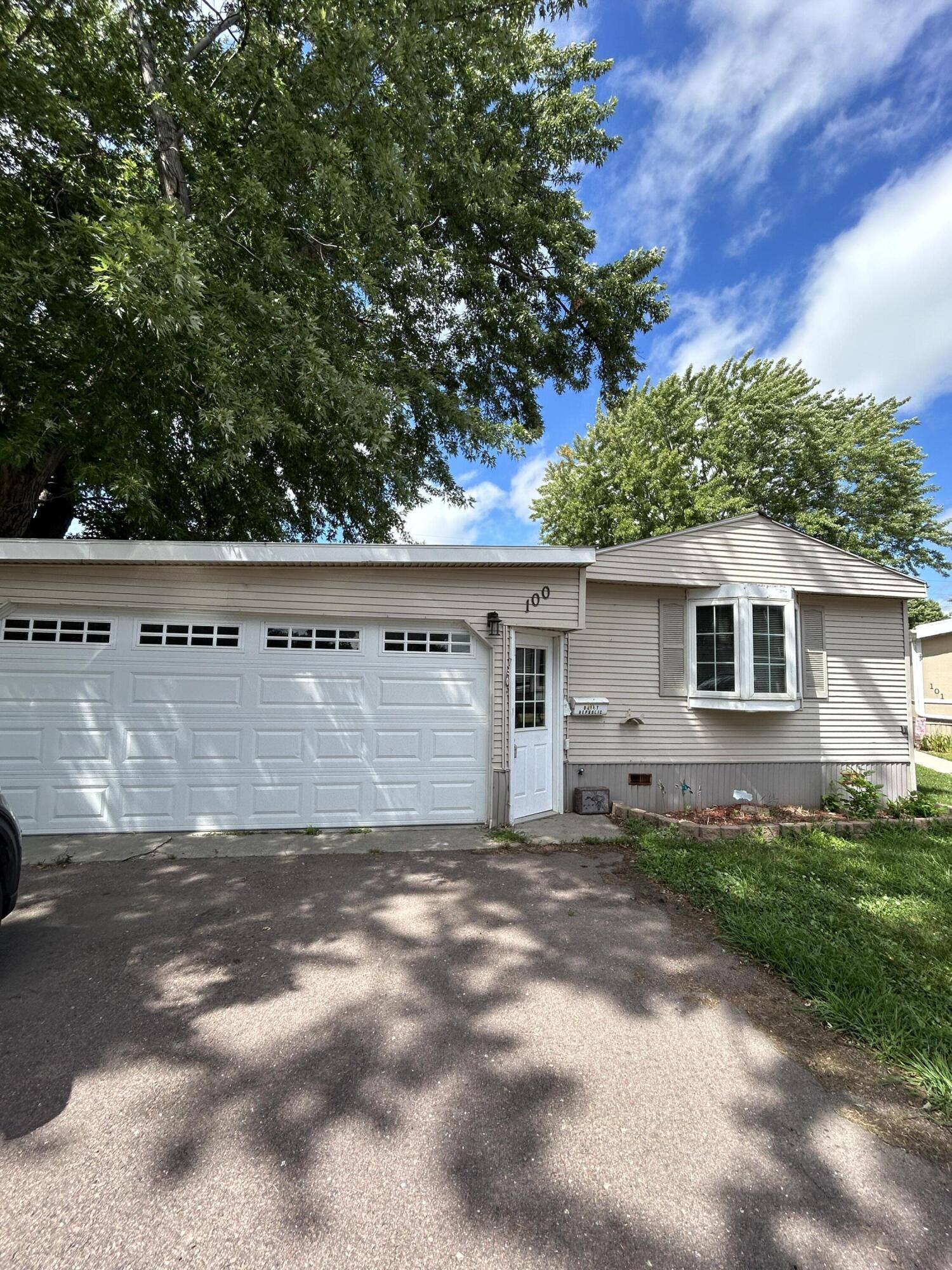 1401 S Main Lot #100 St