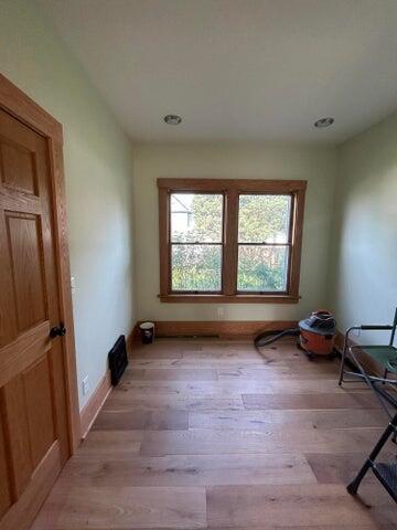 101 W Ash St
