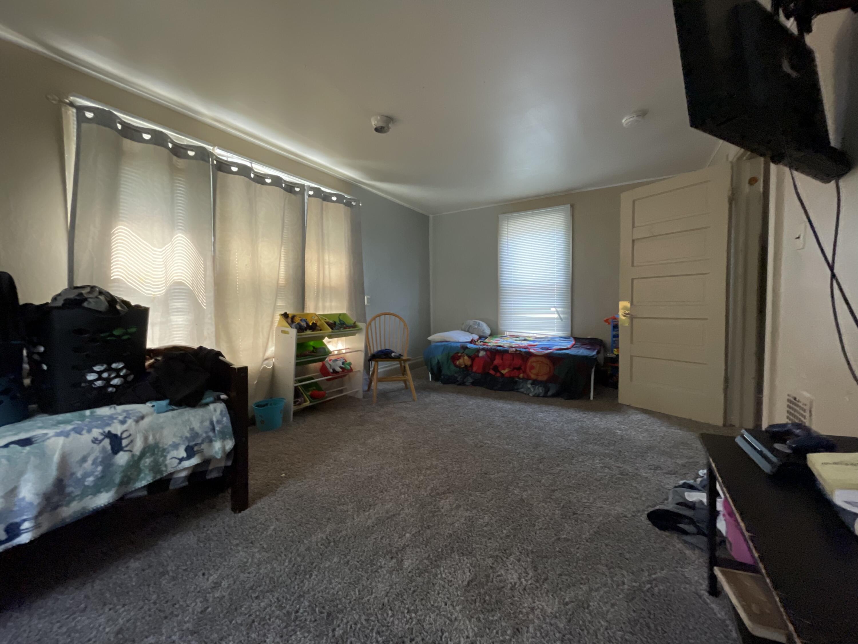 218 W 4th Ave