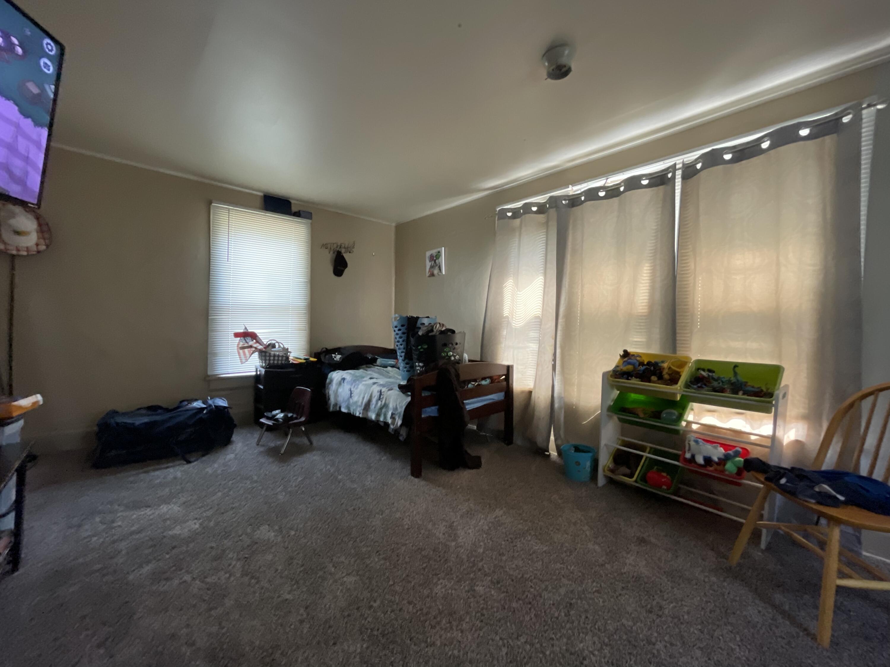 218 W 4th Ave