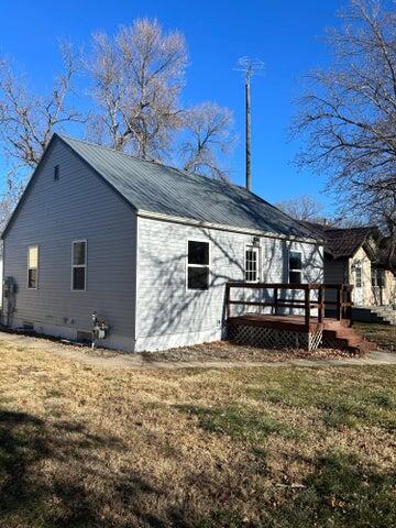 416 W 11th Ave