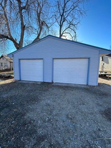 416 W 11th Ave