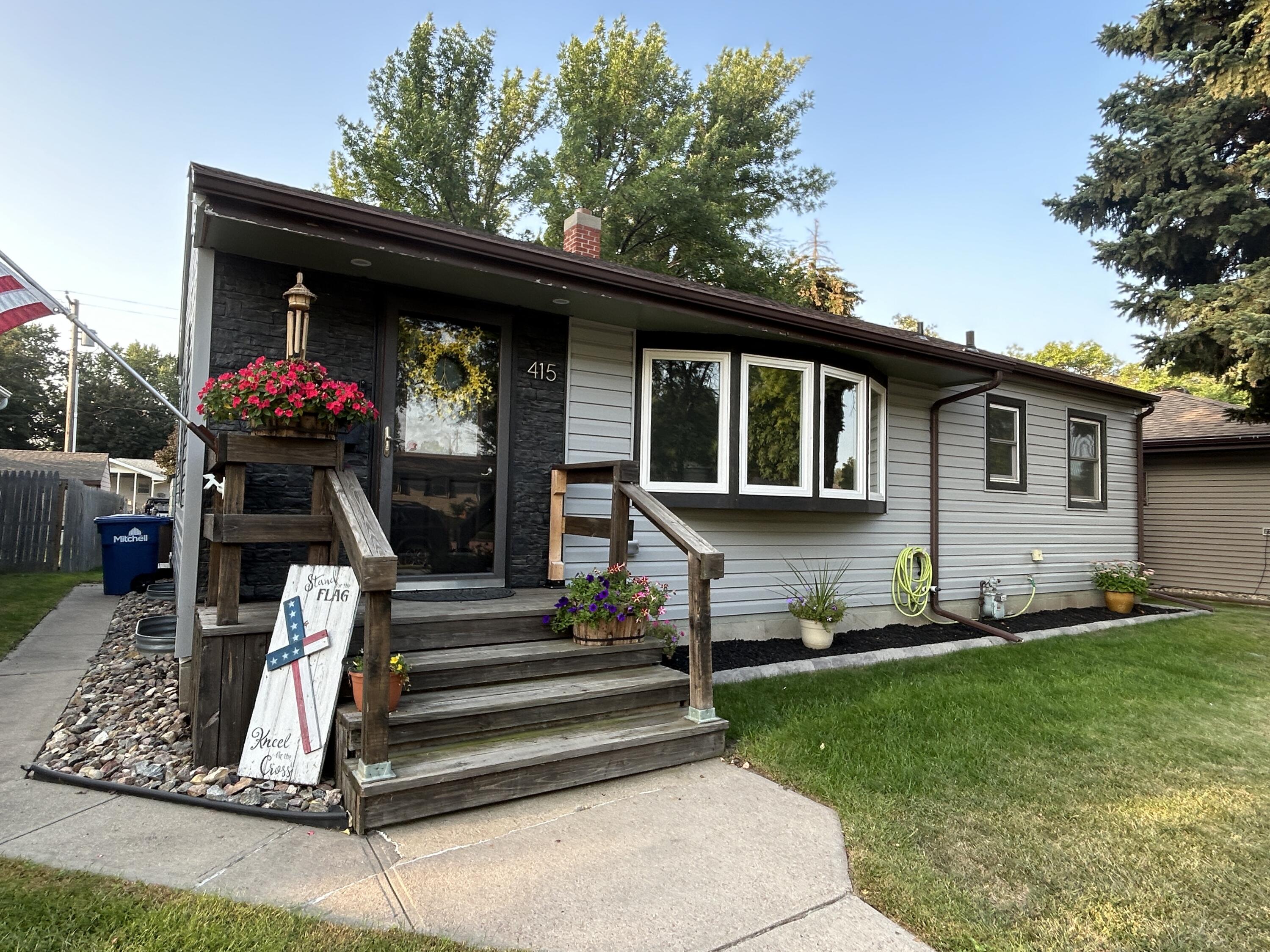 415 W 14th Ave