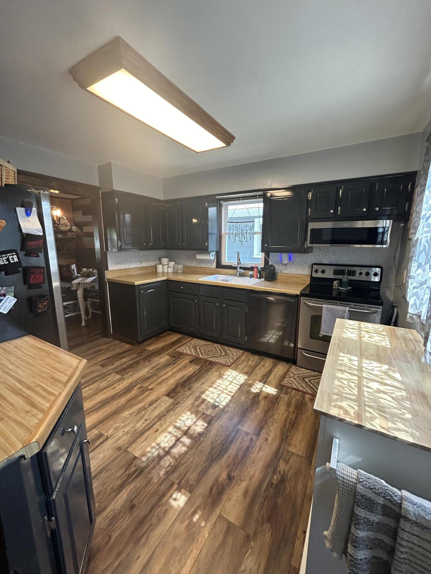 415 W 14th Ave