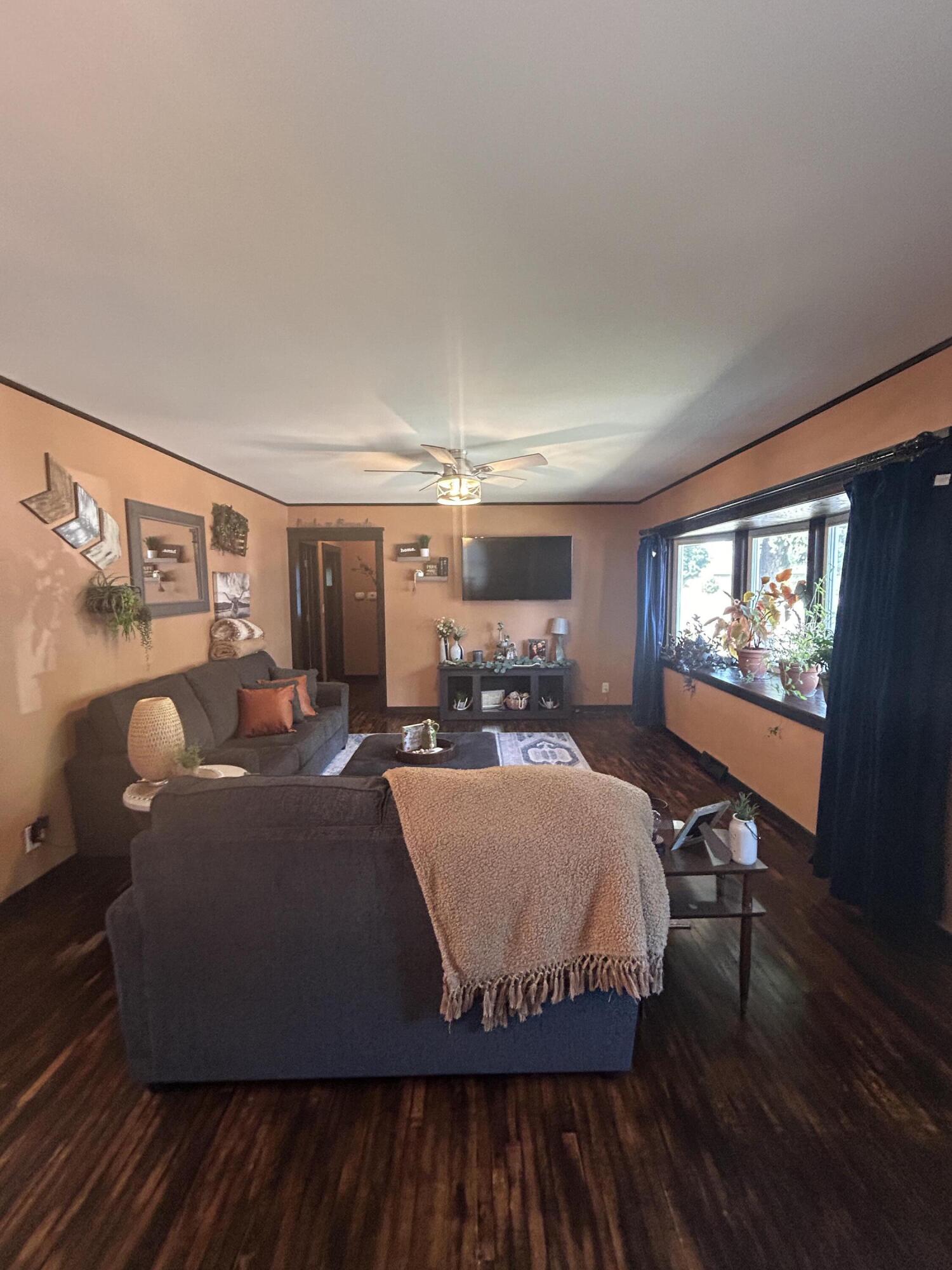 415 W 14th Ave