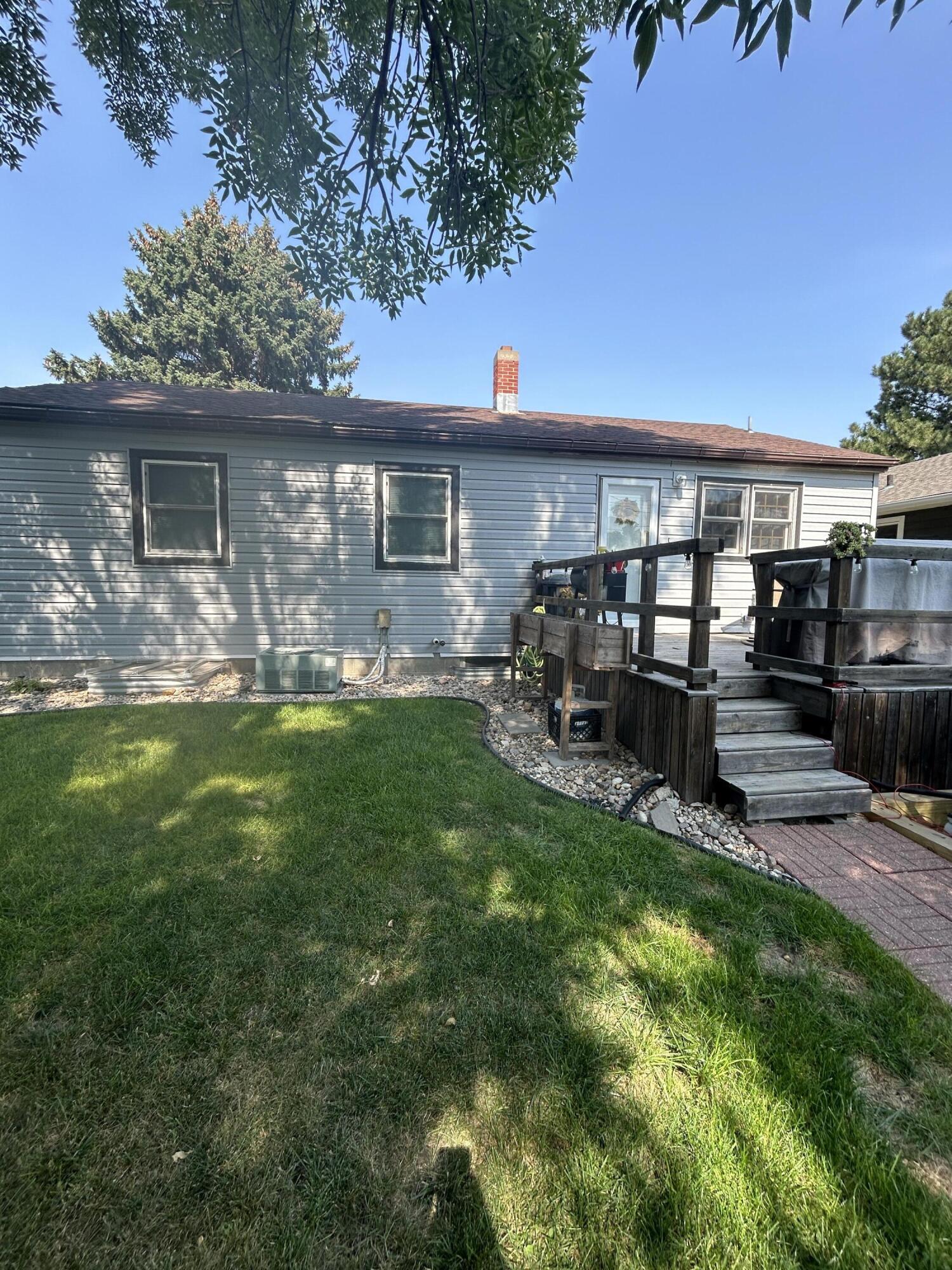 415 W 14th Ave