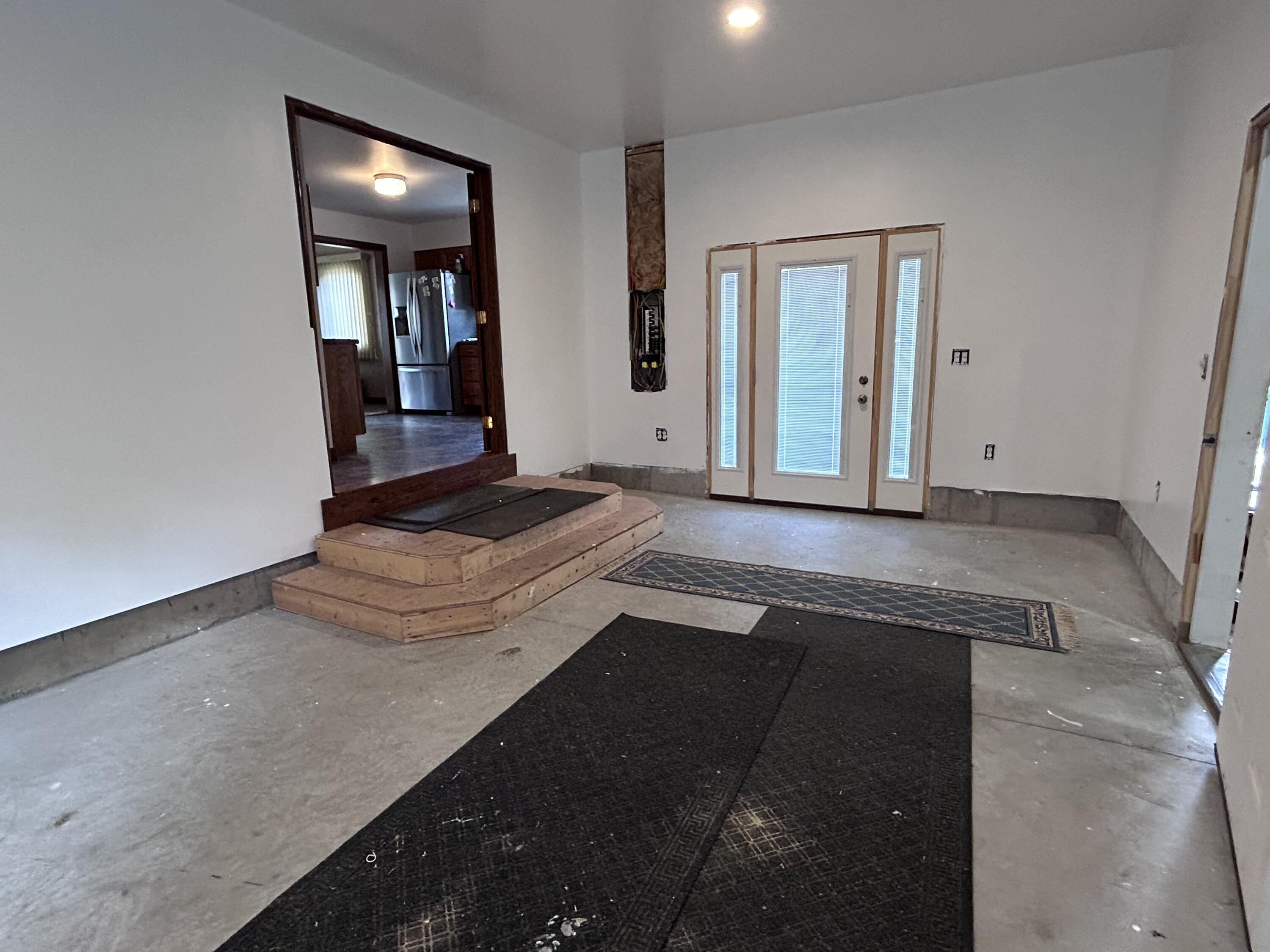 1101 W 7th Ave