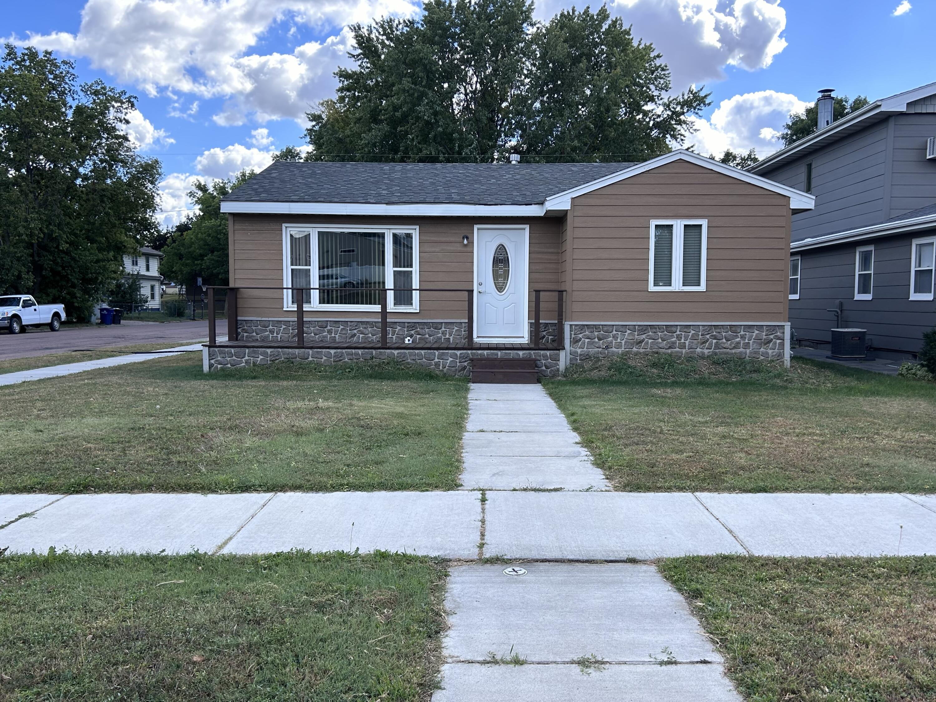 1101 W 7th Ave