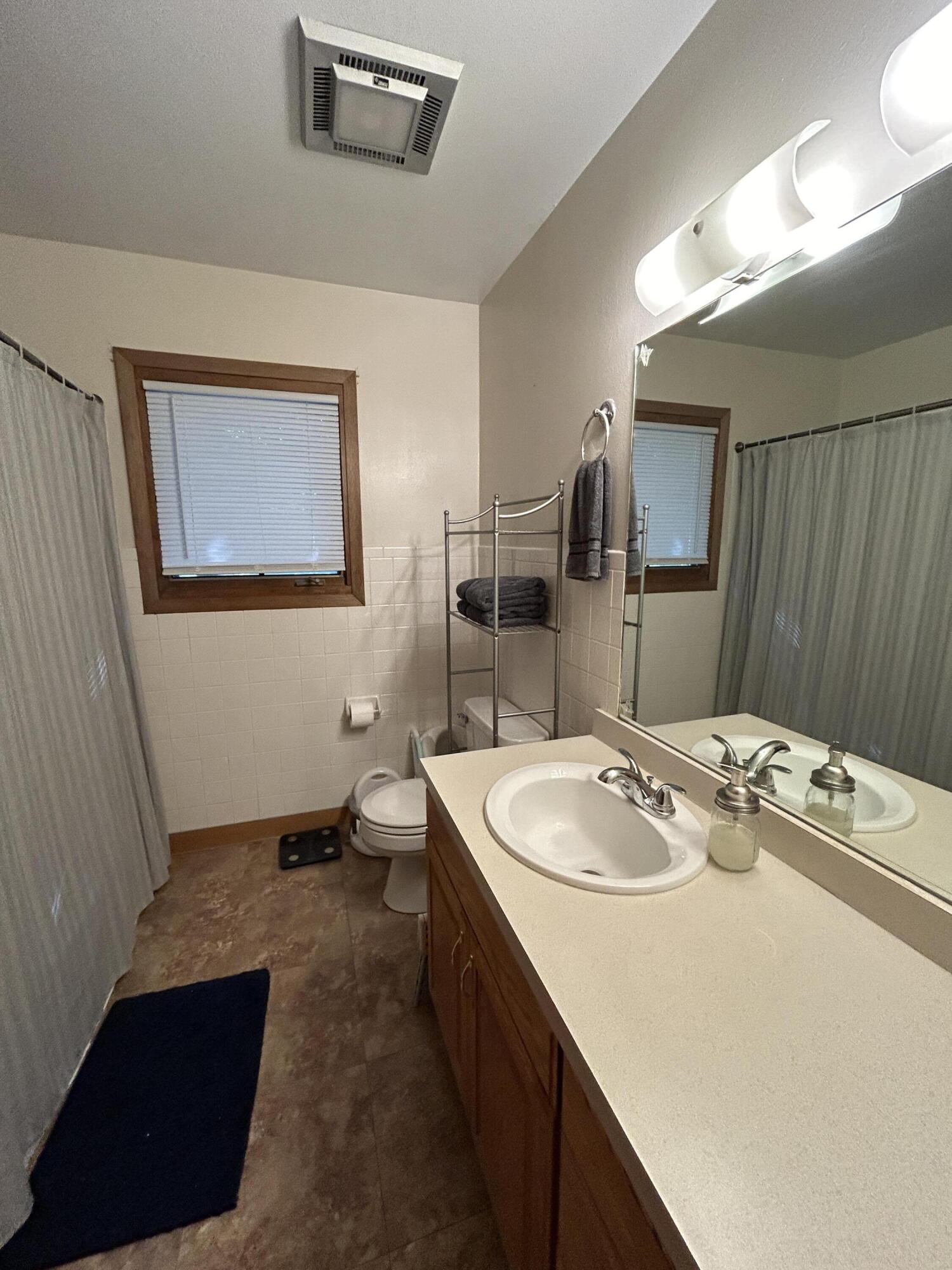 709 E 13th Ave