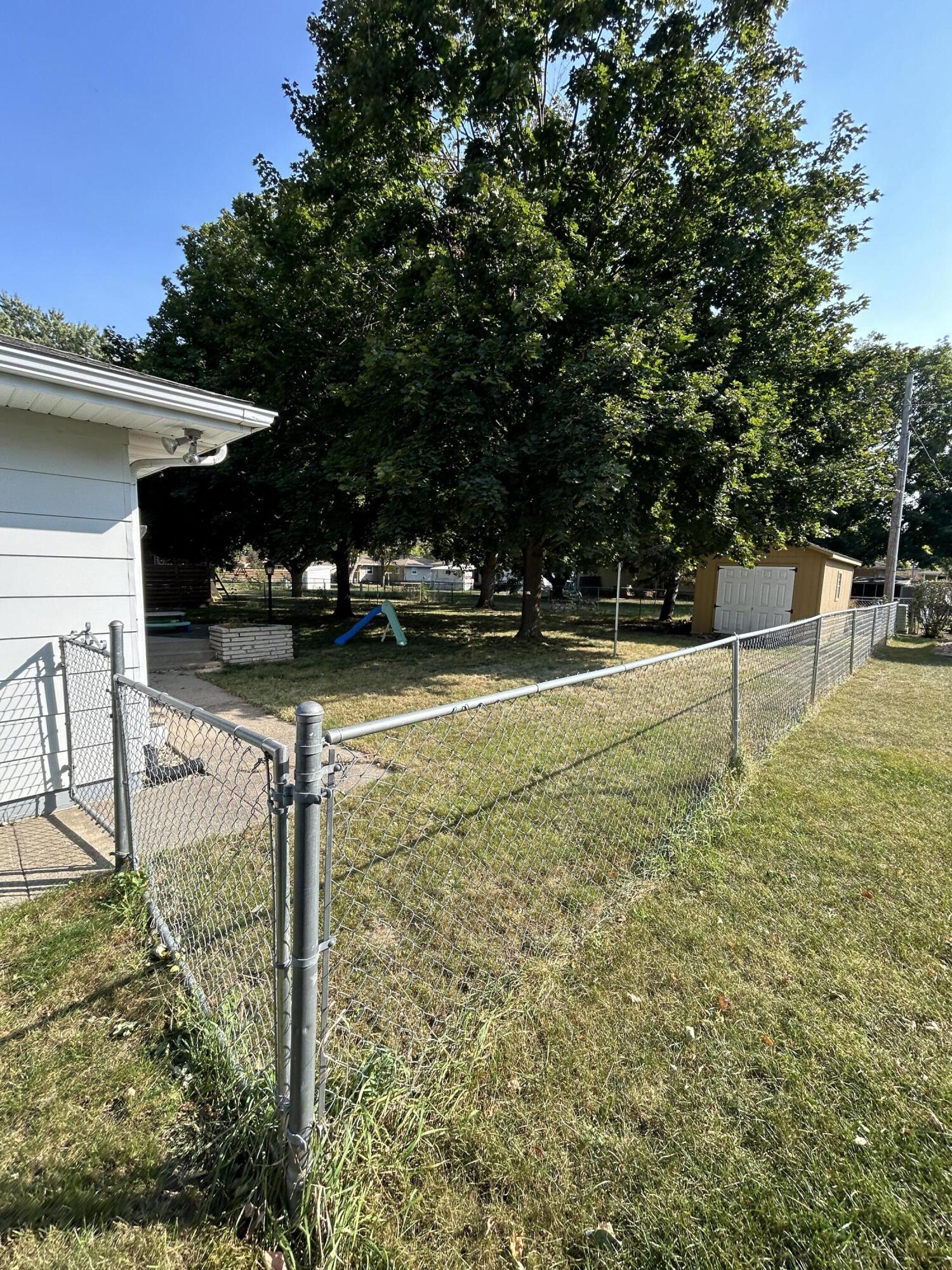 709 E 13th Ave