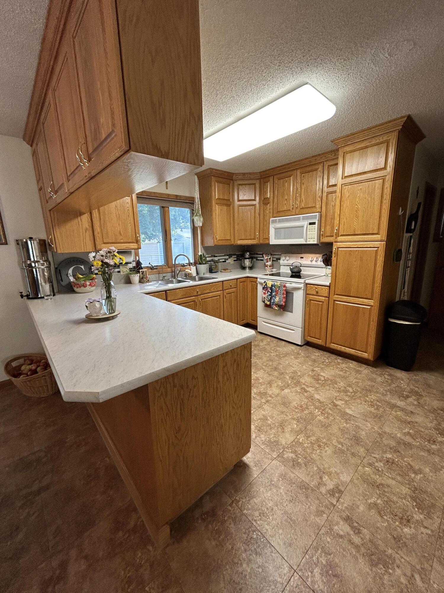 709 E 13th Ave