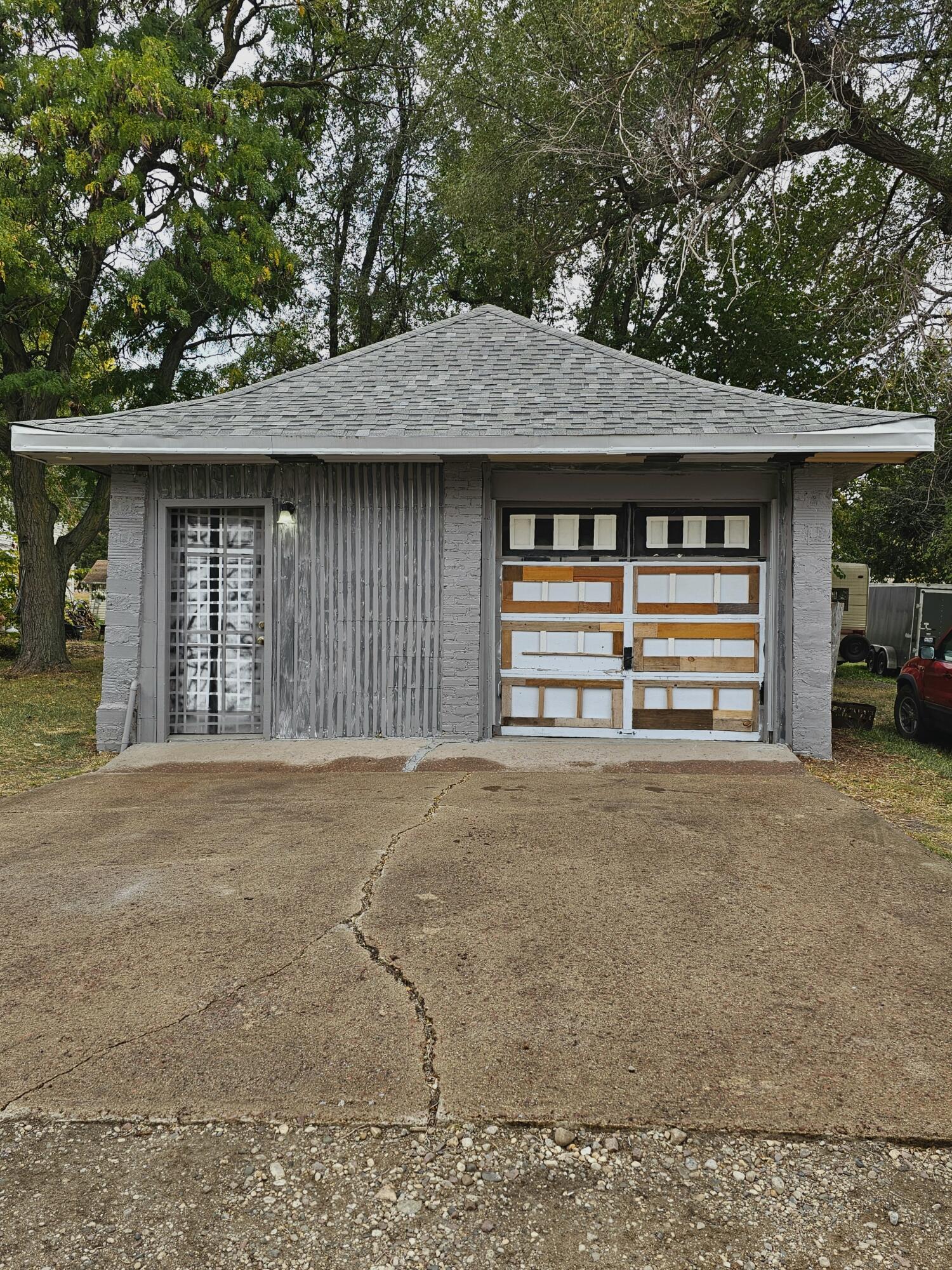 403 N State Ave