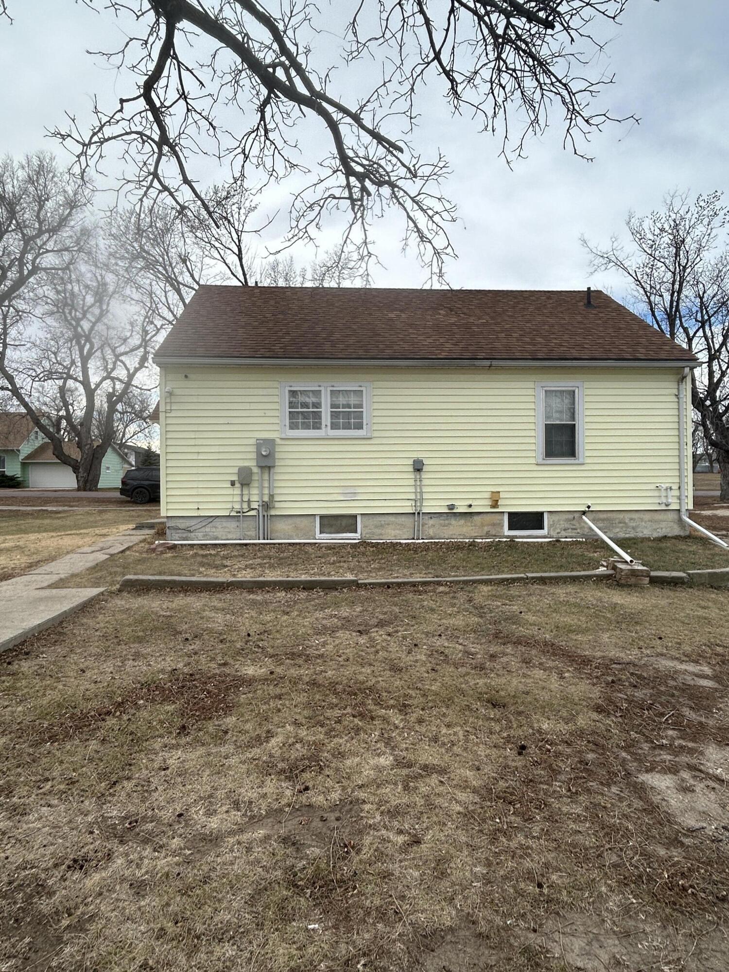 306 N Main St