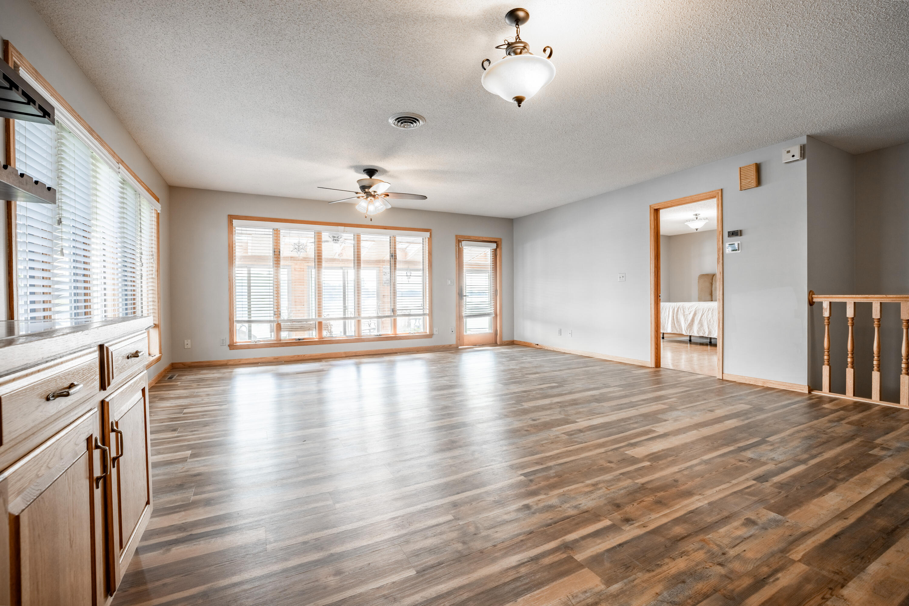 111 S Harmon Dr
