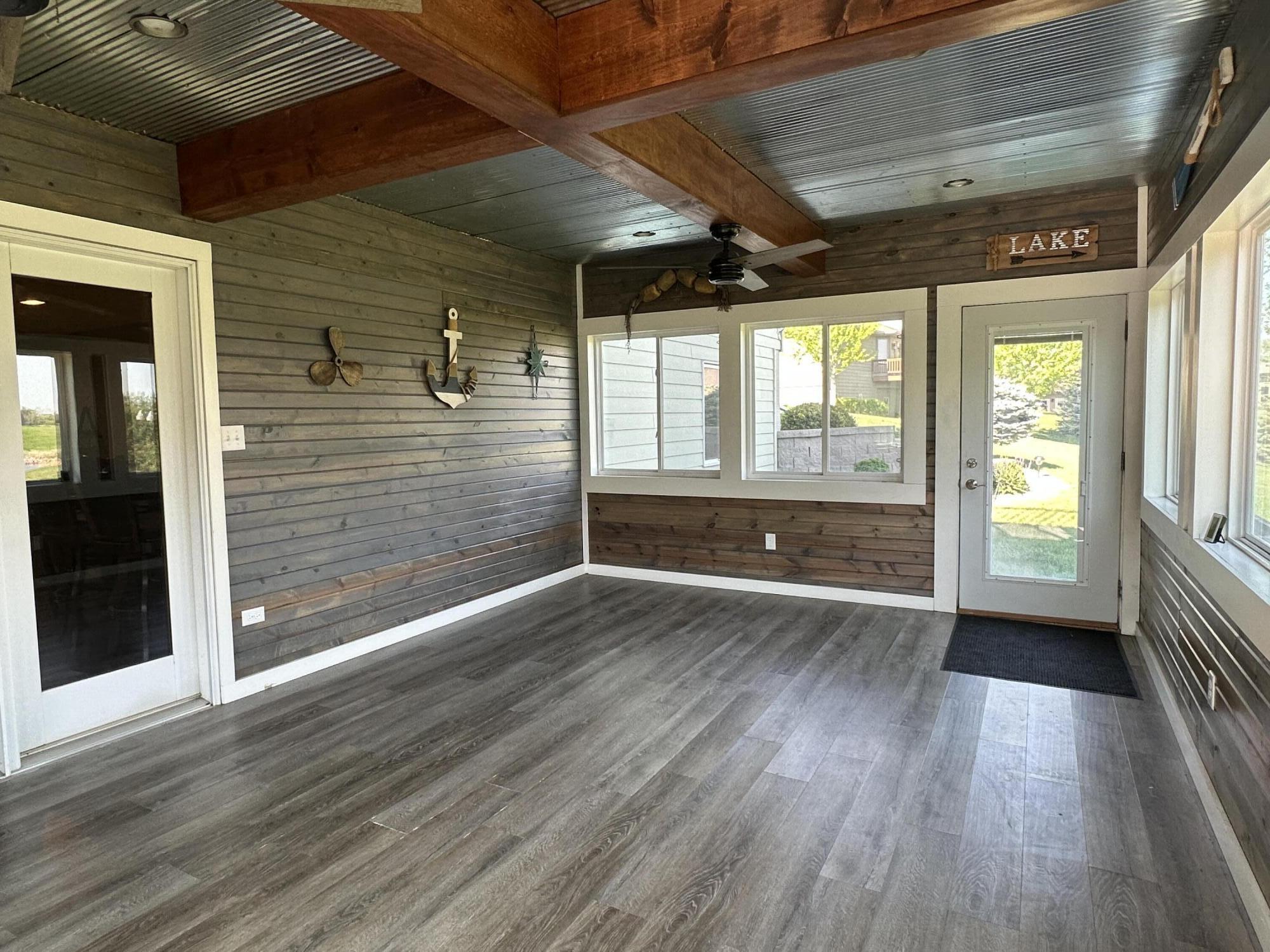 3017 Maui Dr