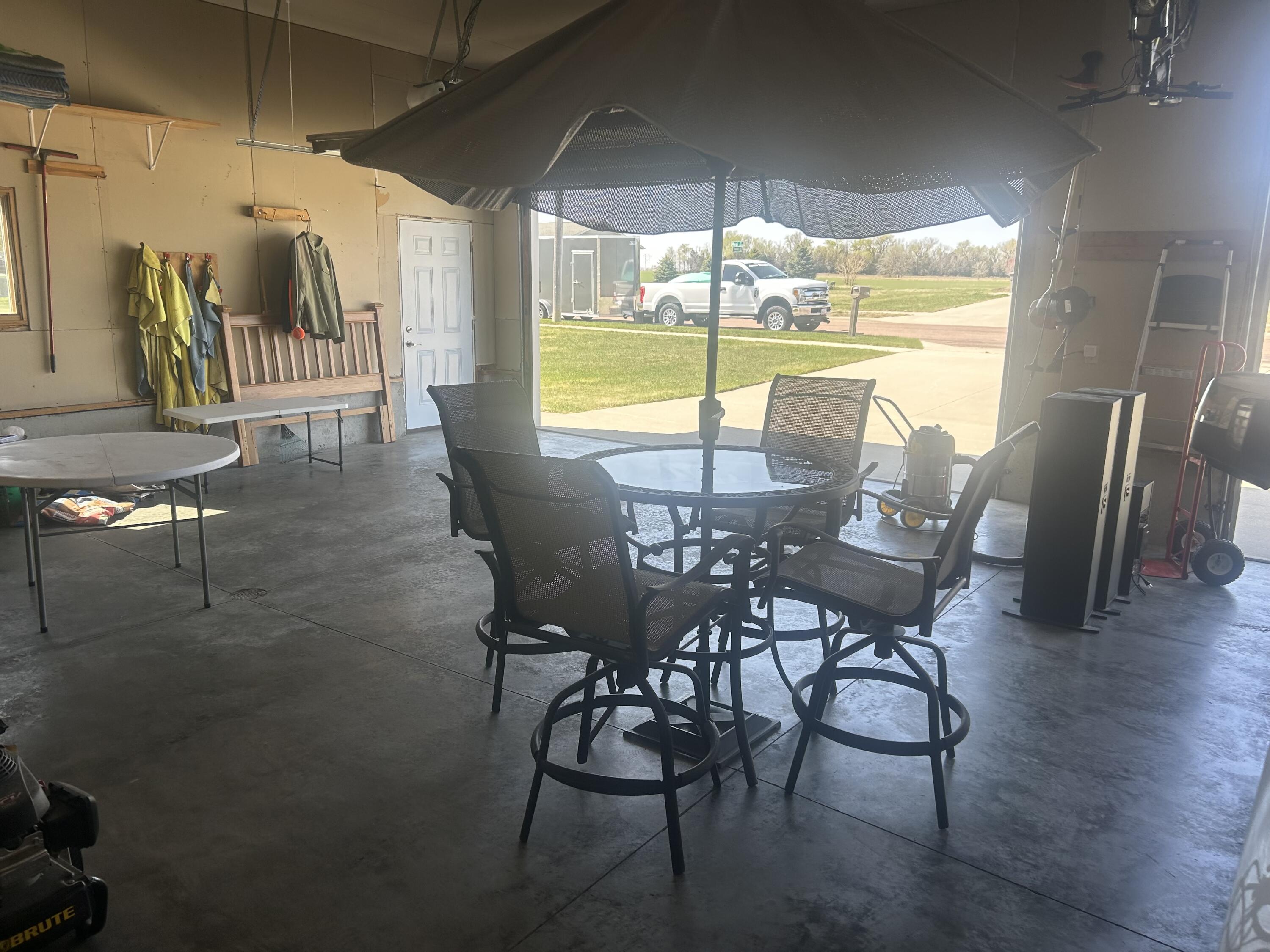 3017 Maui Dr
