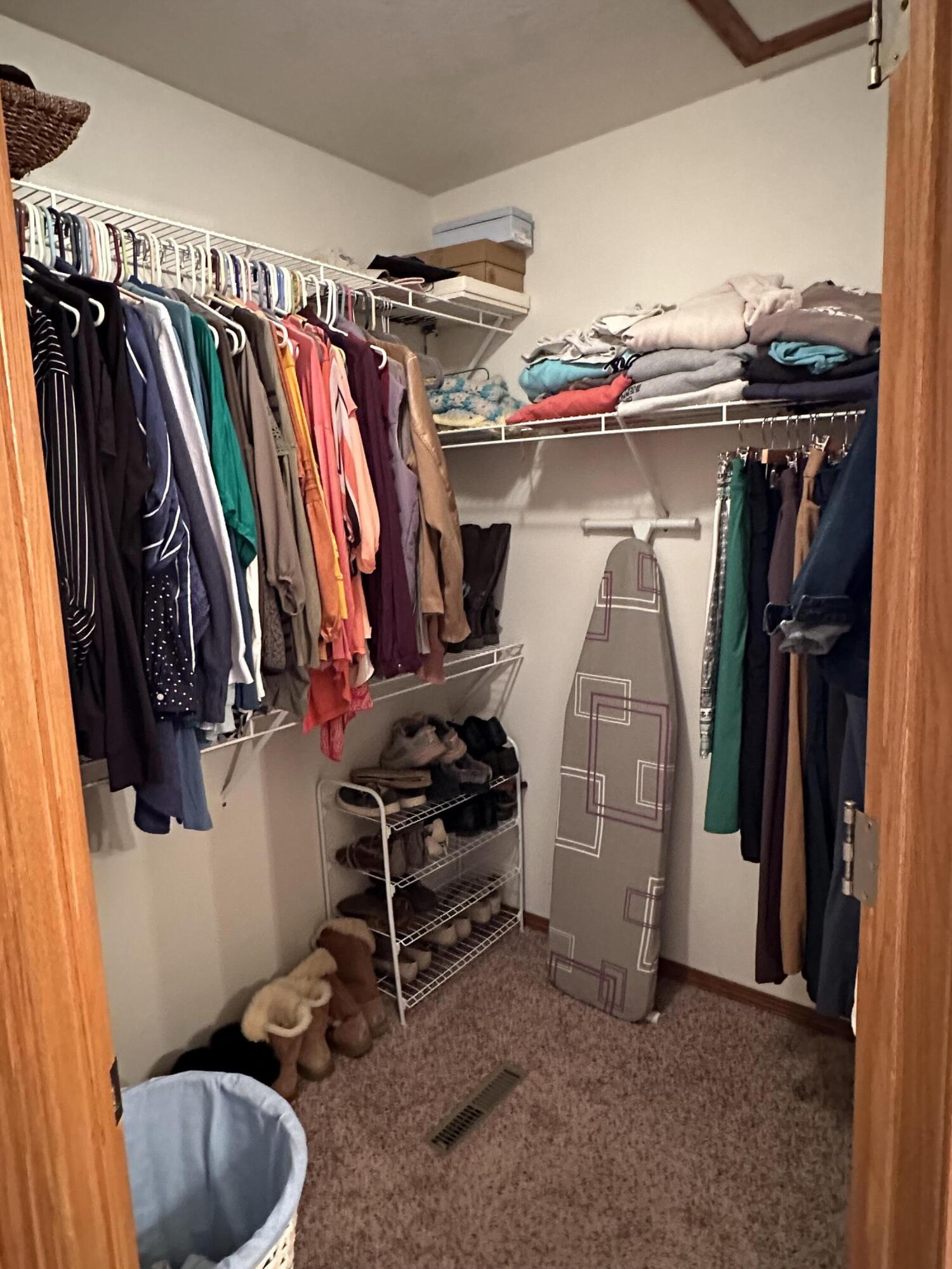 3017 Maui Dr