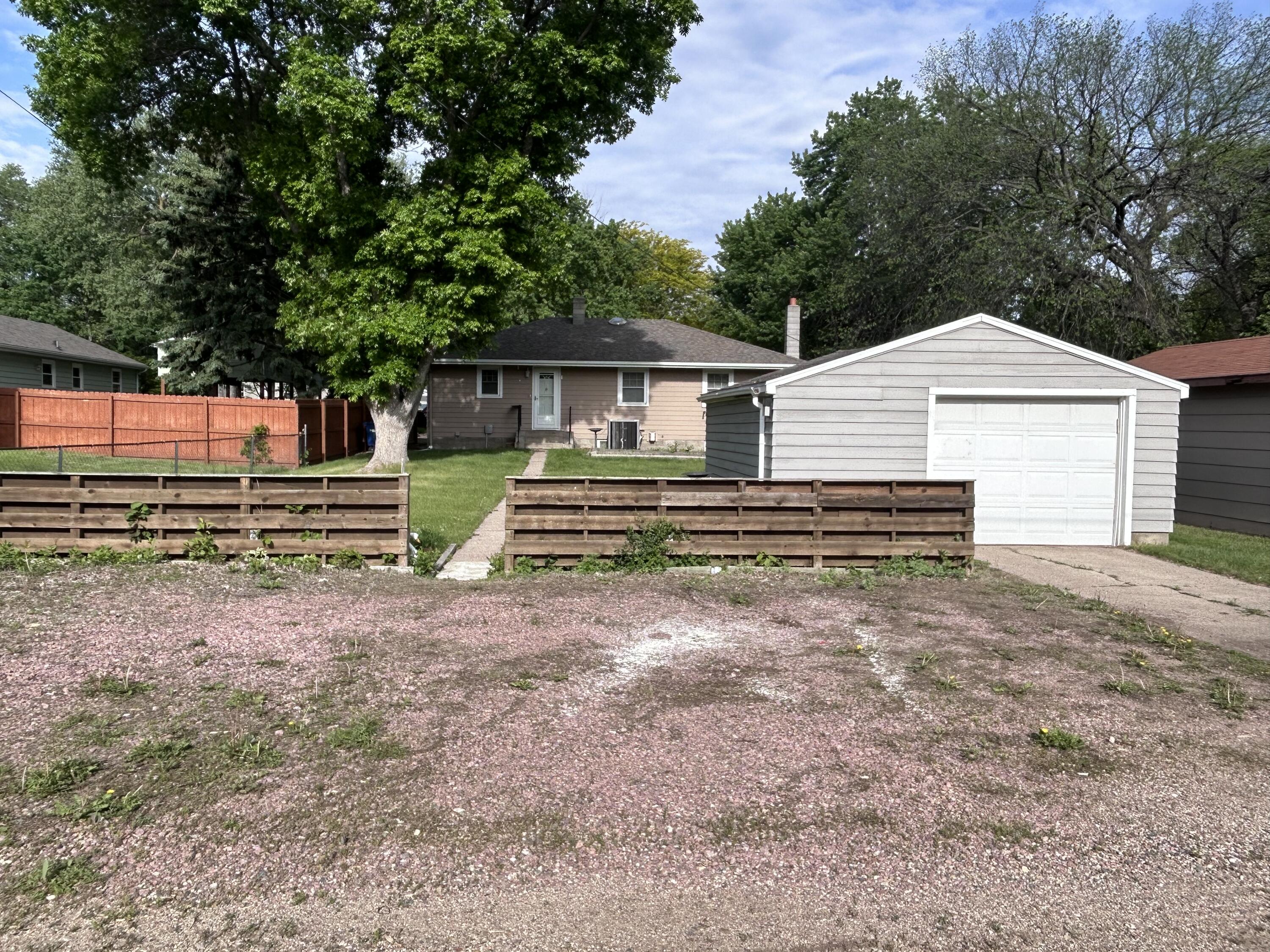 314 S Montana St