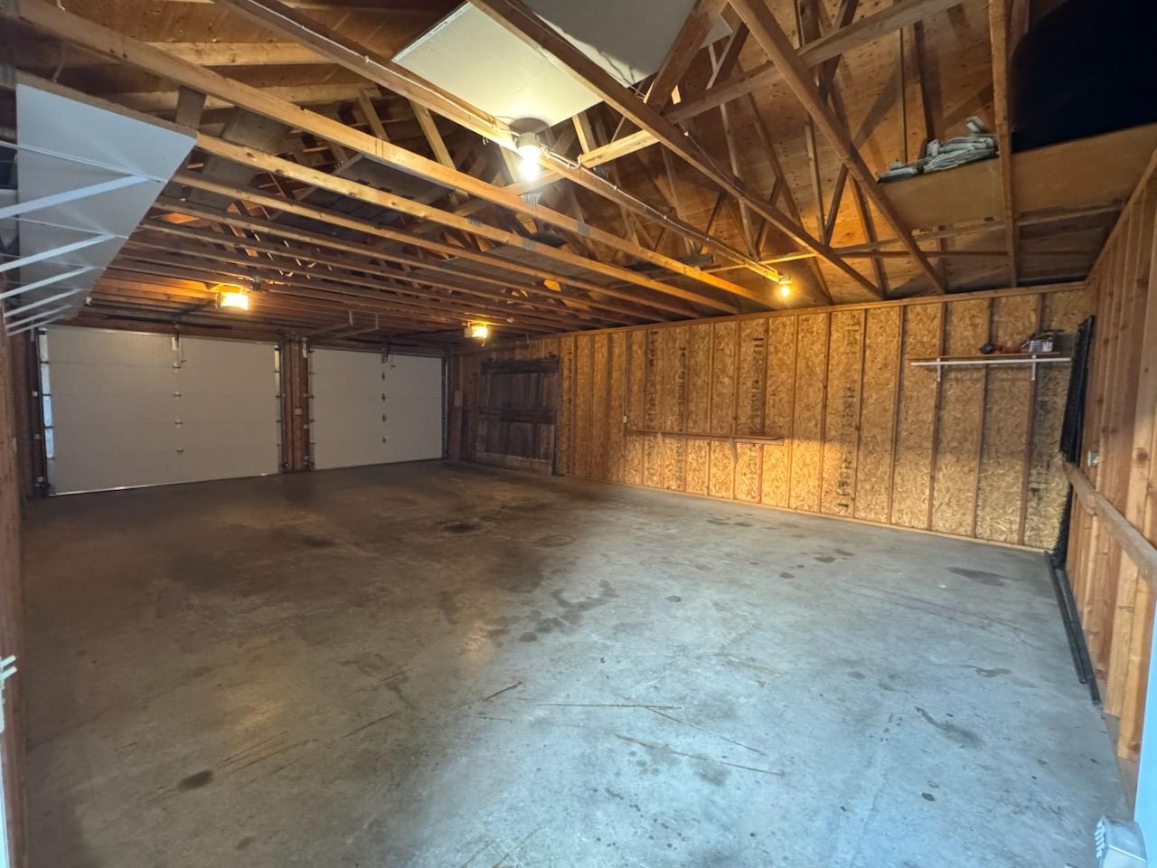 402 E Main St