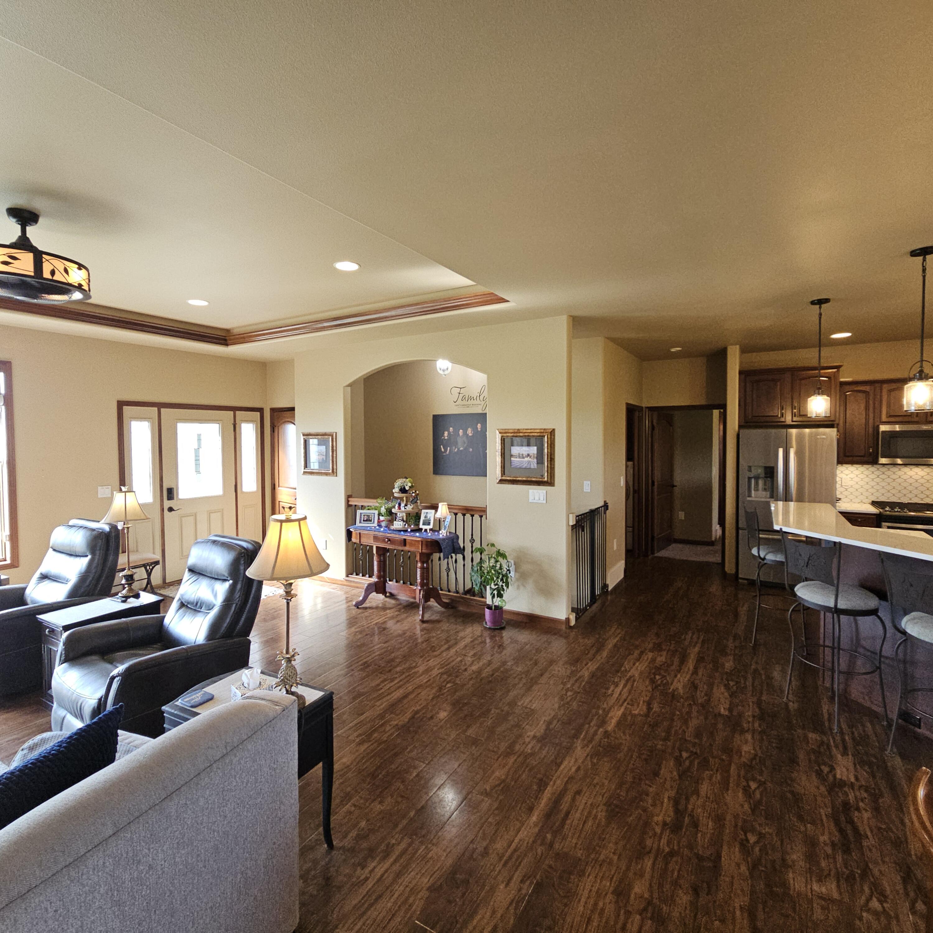 3208 Maui Dr