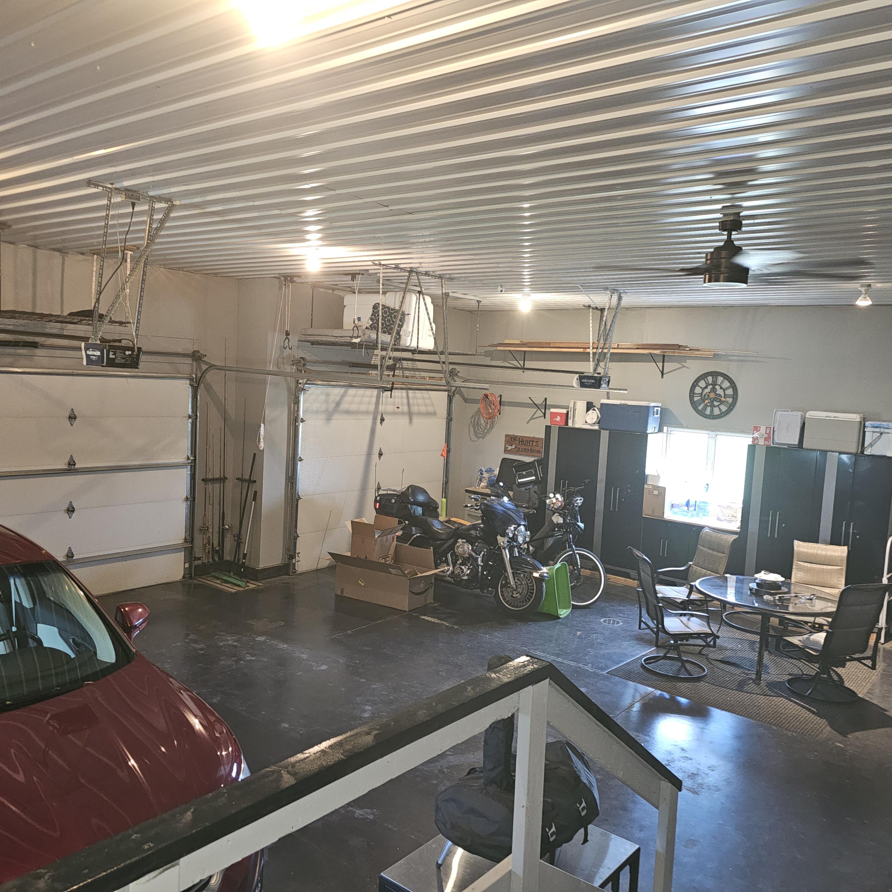 3208 Maui Dr