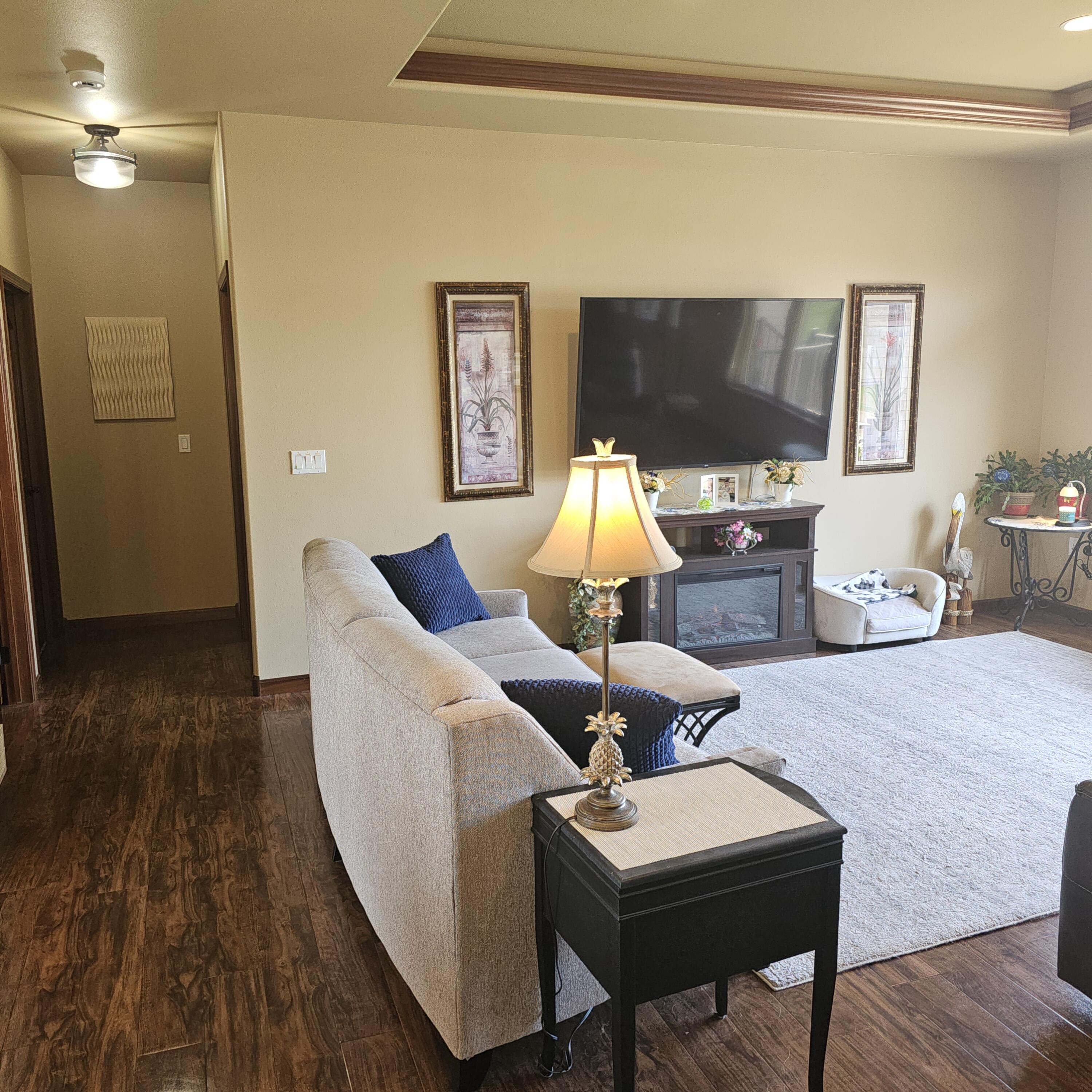 3208 Maui Dr