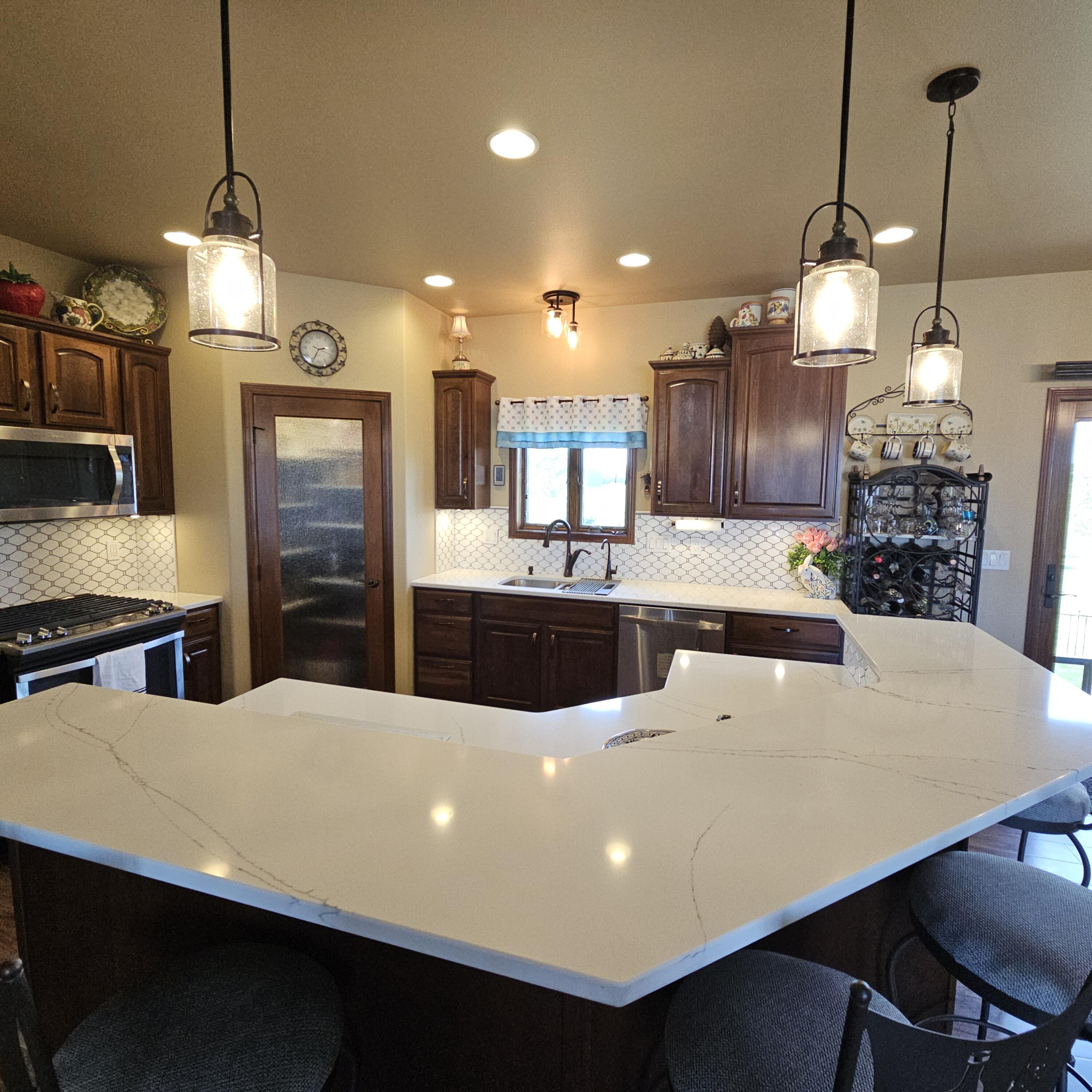 3208 Maui Dr