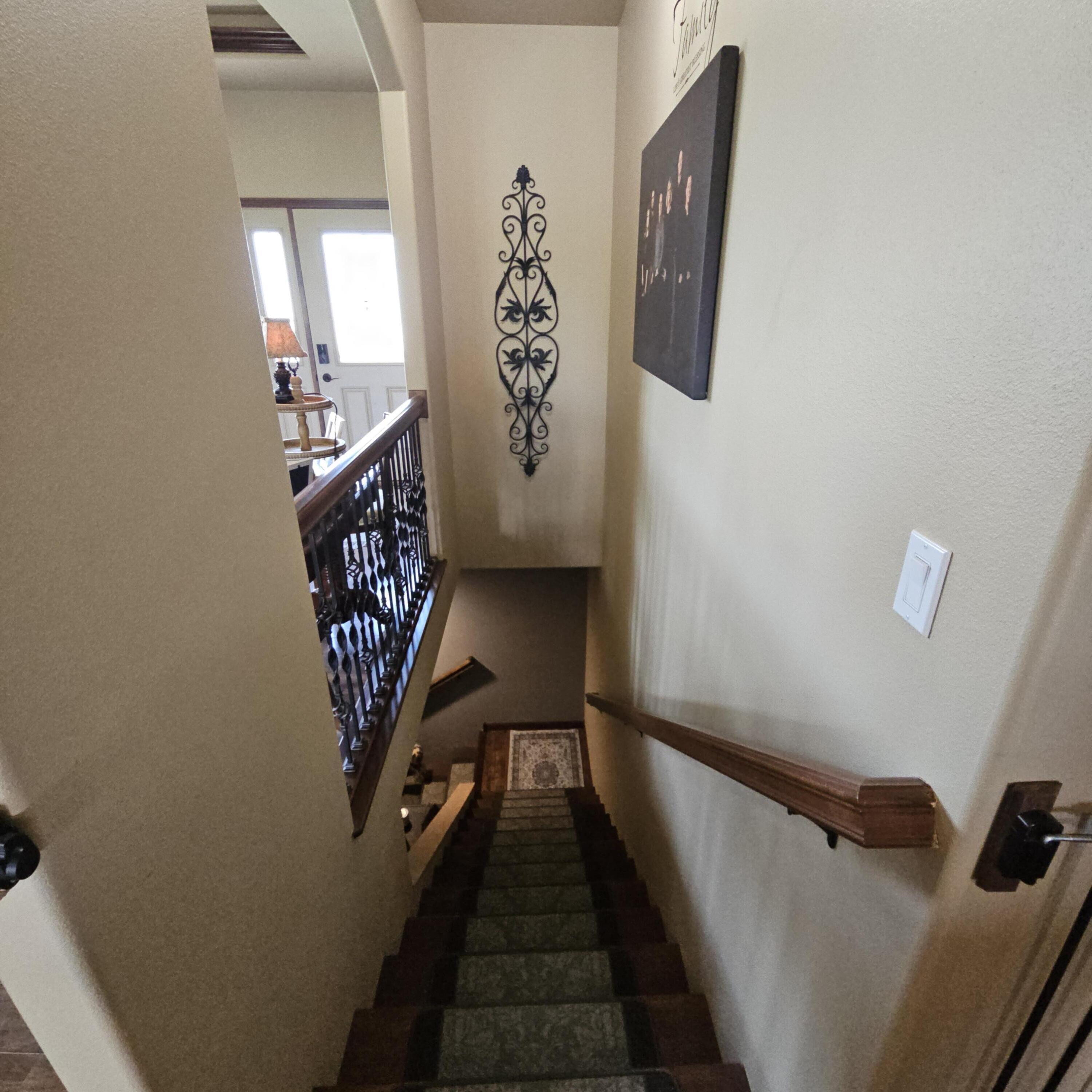 3208 Maui Dr
