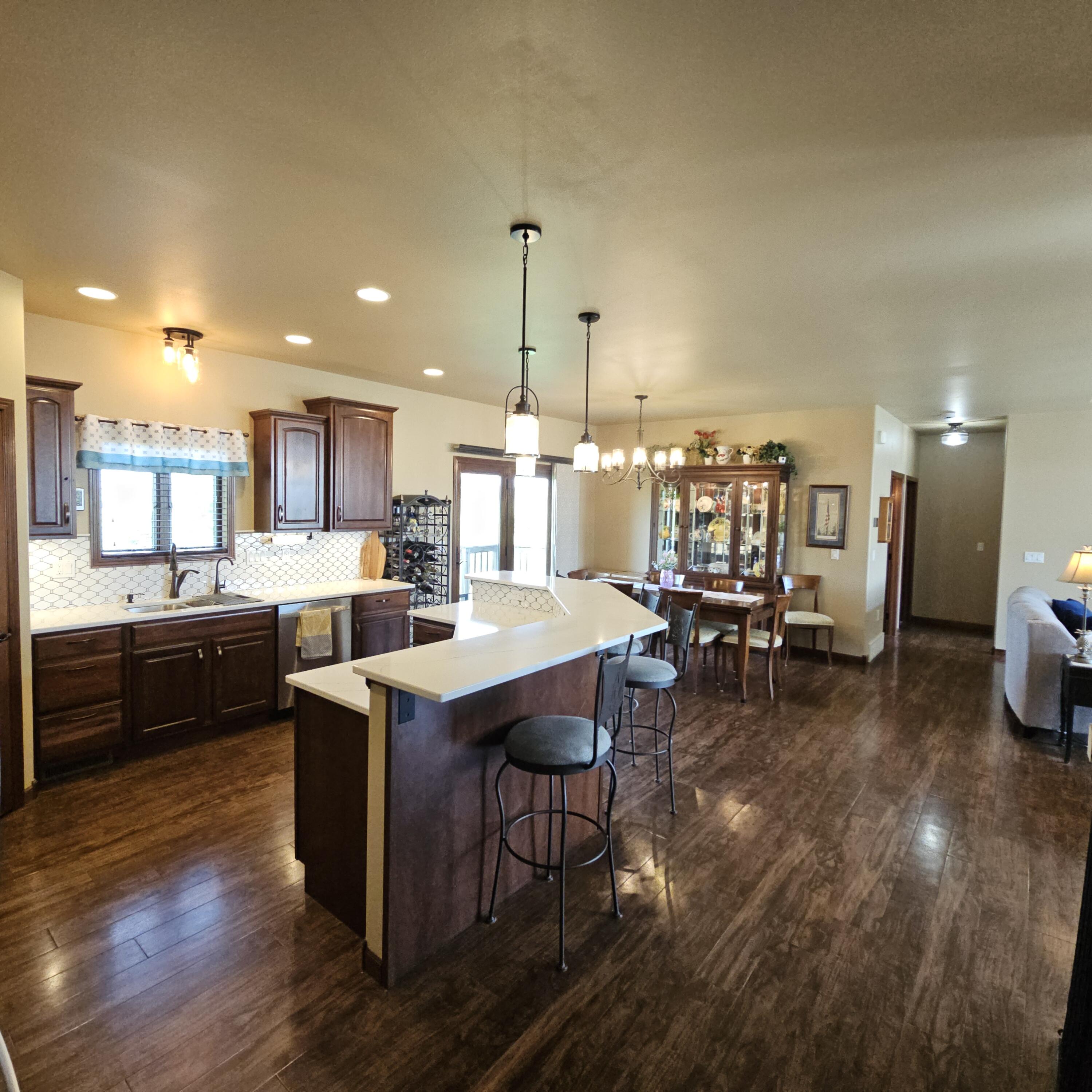 3208 Maui Dr