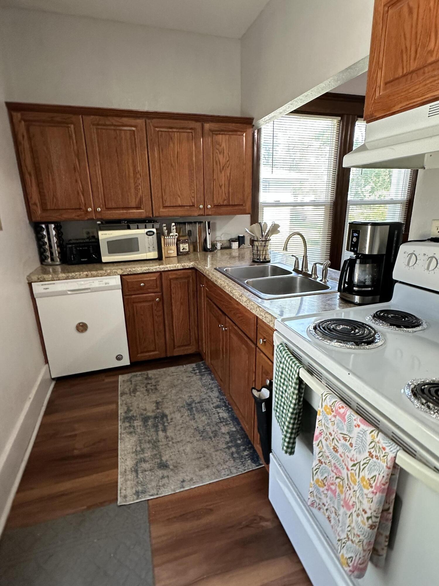 308 McCabe St