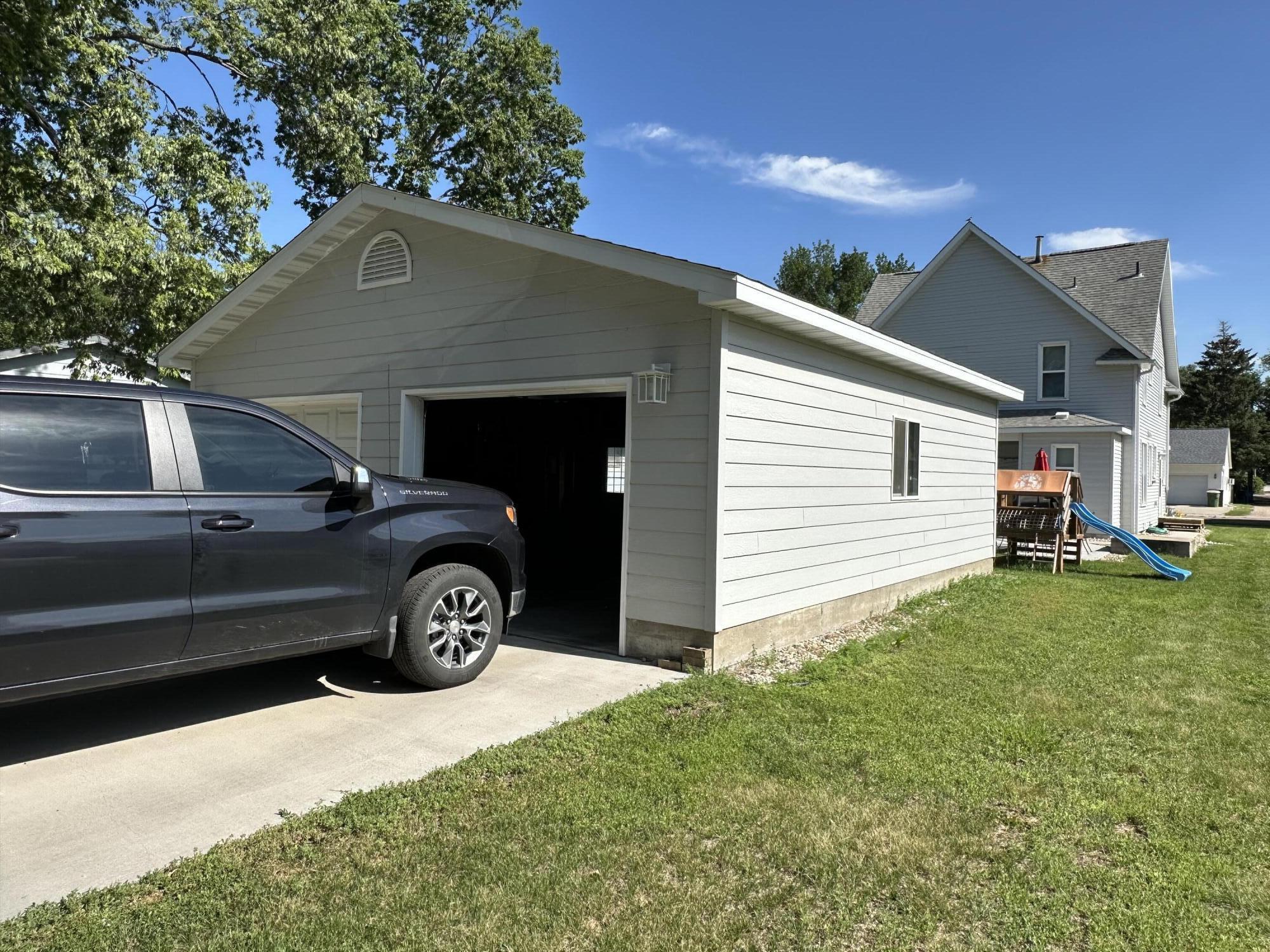 308 McCabe St