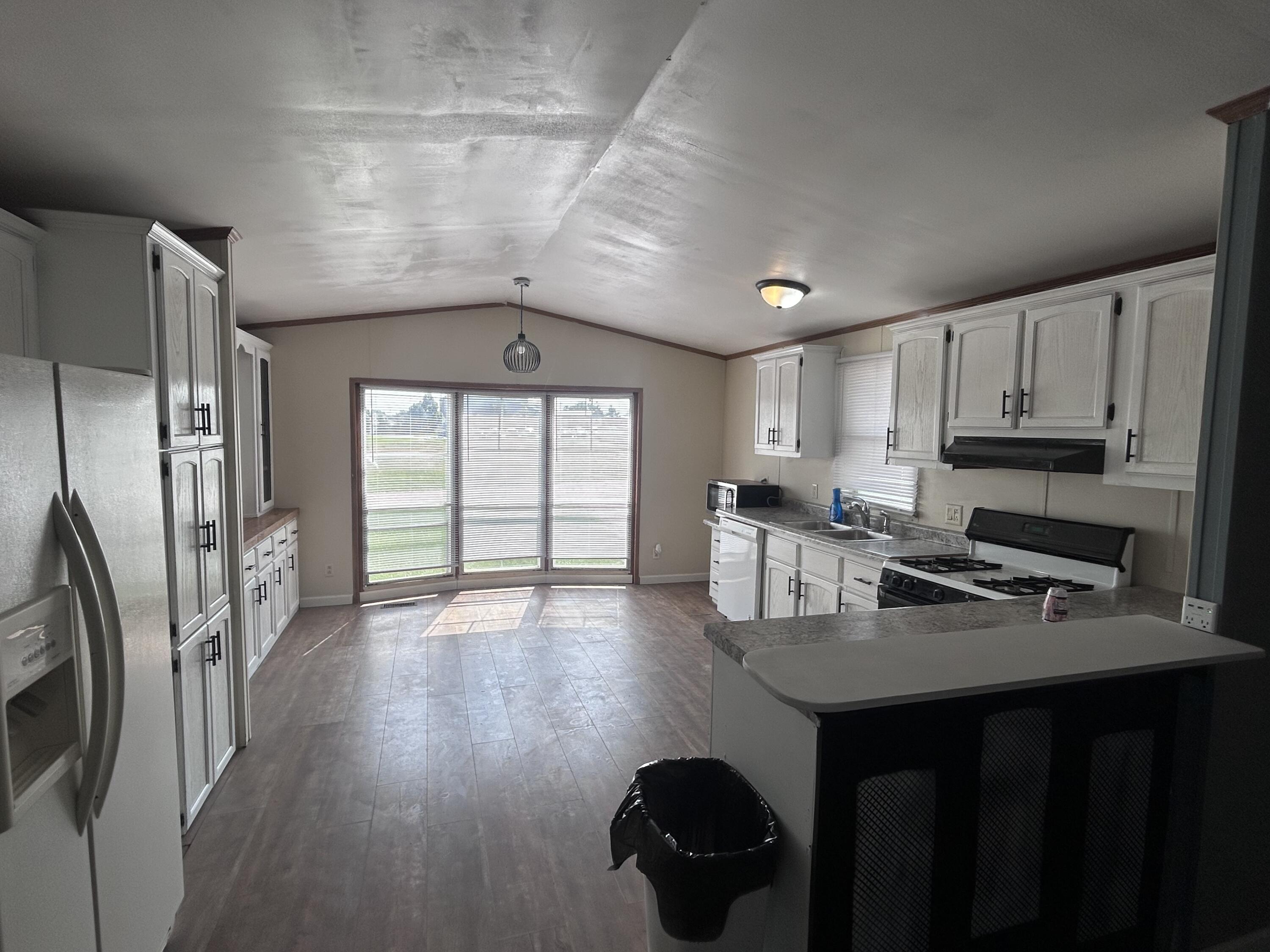 1401 S Main Lot 164