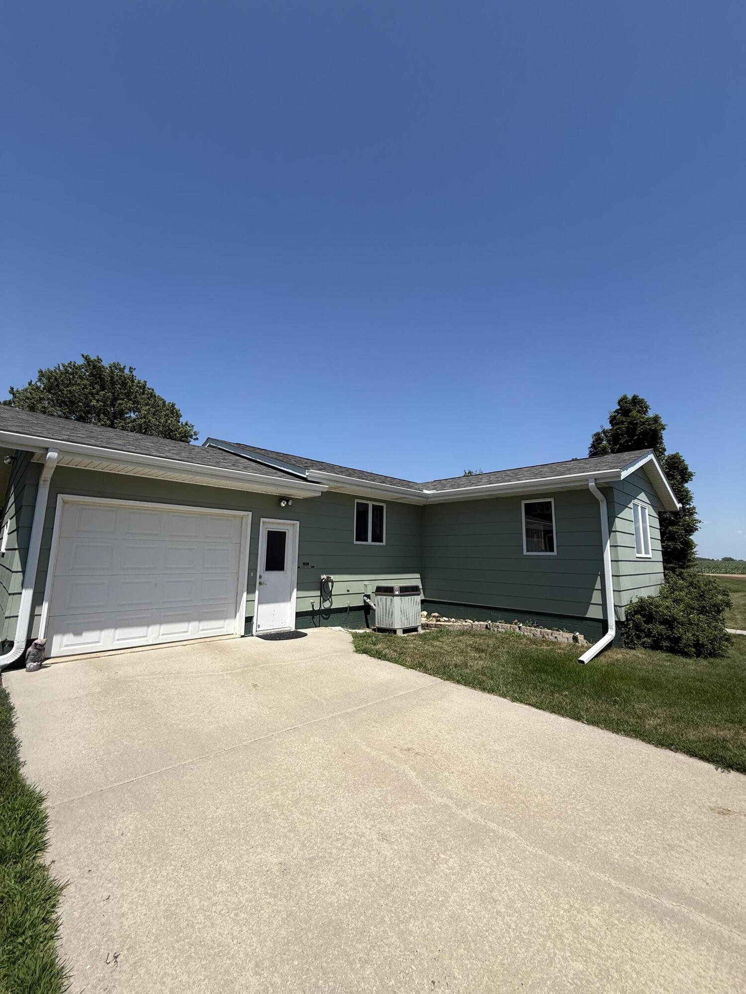 24705 426 Ave