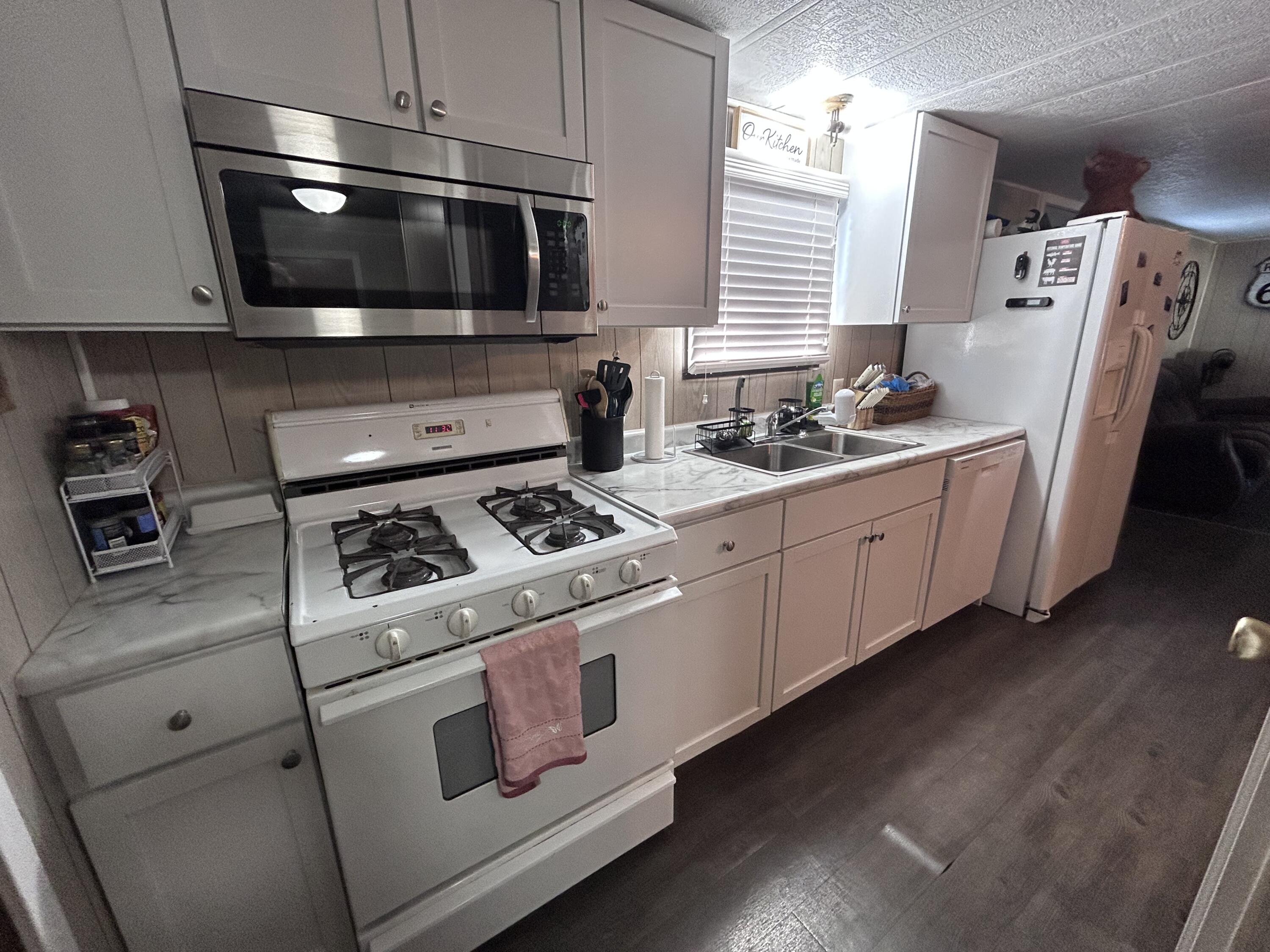 1401 S Main Lot 4