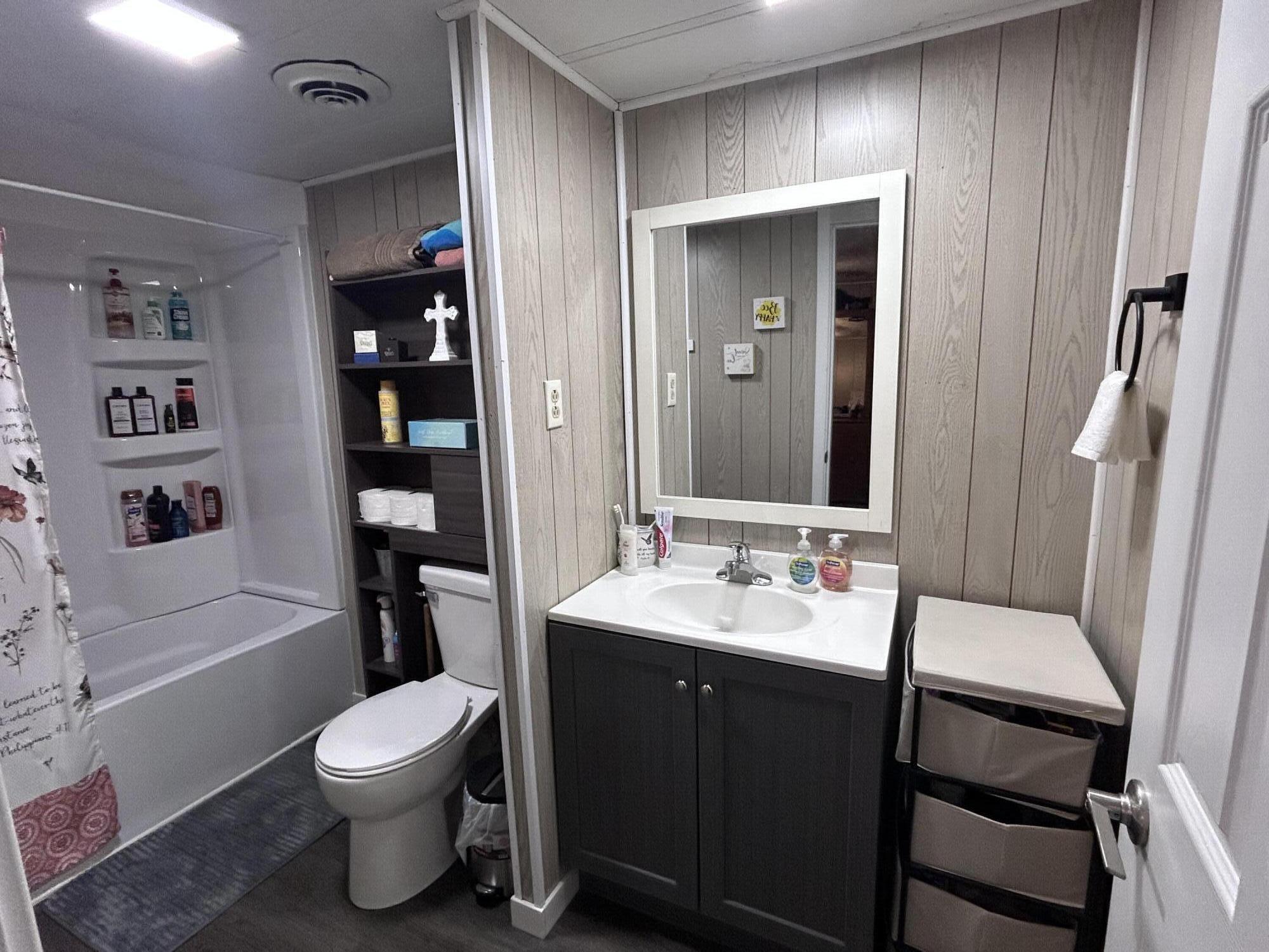 1401 S Main Lot 4